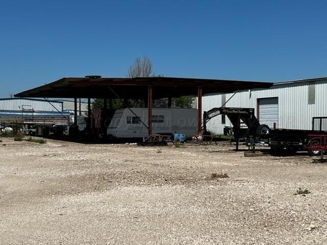 608 S Juniper Street, Perryton, TX 79070, photo 7