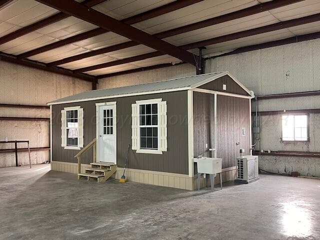 608 S Juniper Street, Perryton, TX 79070, photo 10