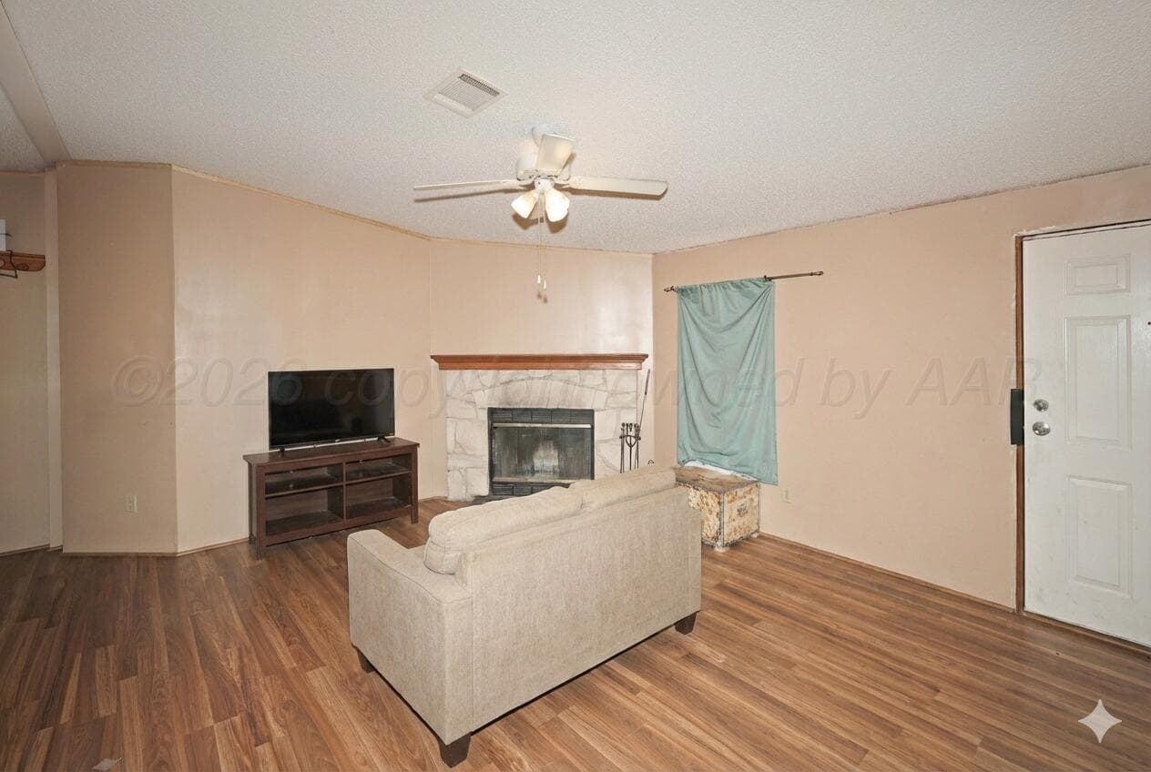 11450 AIRES Drive, Amarillo, TX 79108-8831, photo 2