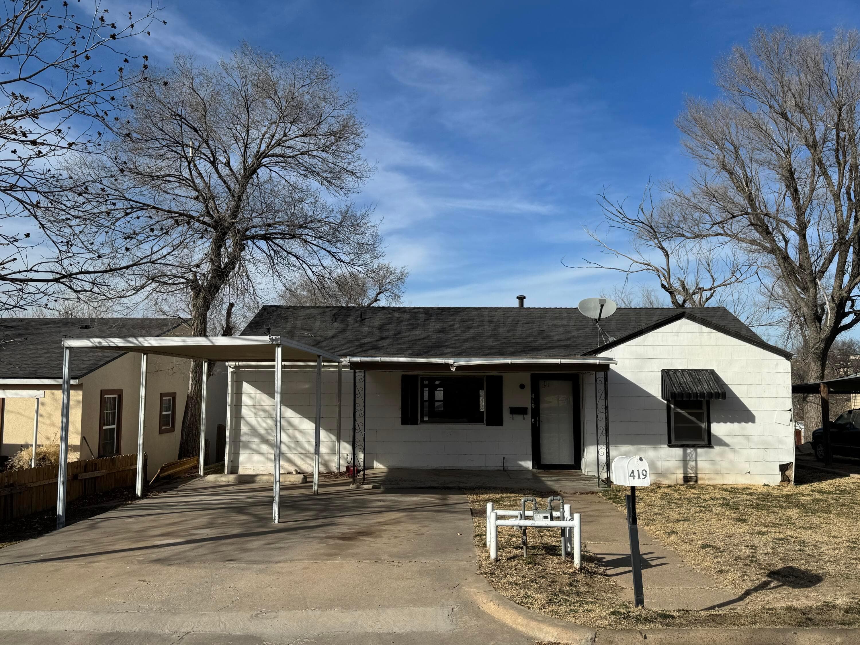 419 E Cheyenne Avenue, Canadian, TX 79014