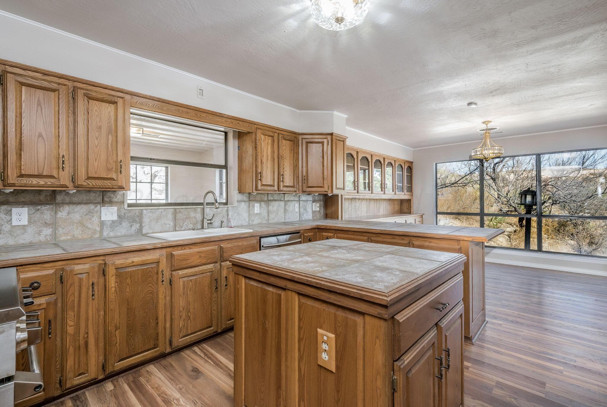 15 LANCASTER Road, Amarillo, TX 79124-5711, photo 10