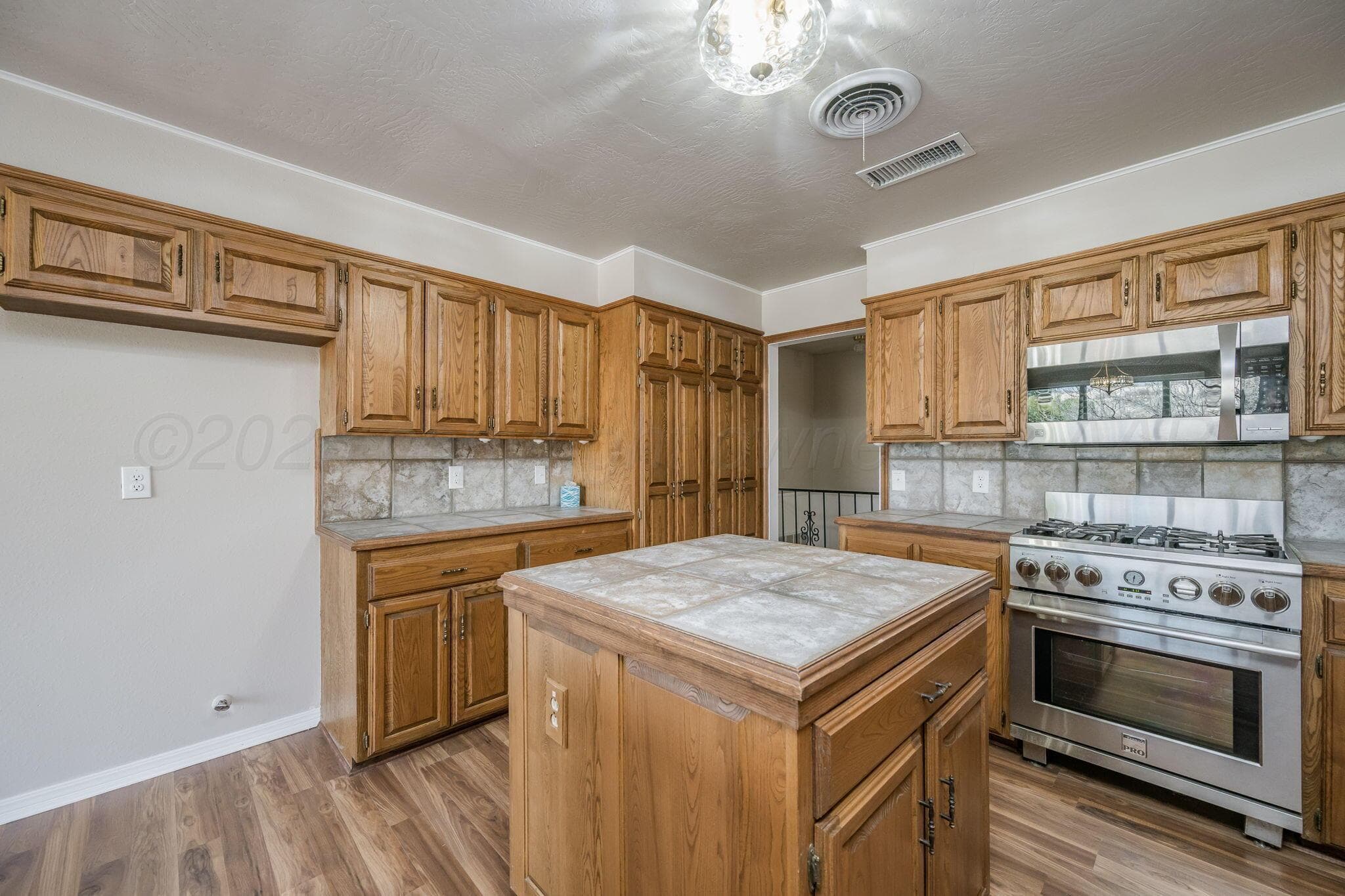 15 LANCASTER Road, Amarillo, TX 79124-5711, photo 12
