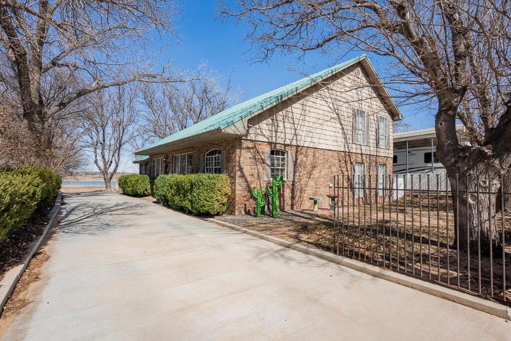 4800 Greenbelt Way Unit #20, Clarendon, TX 79226
