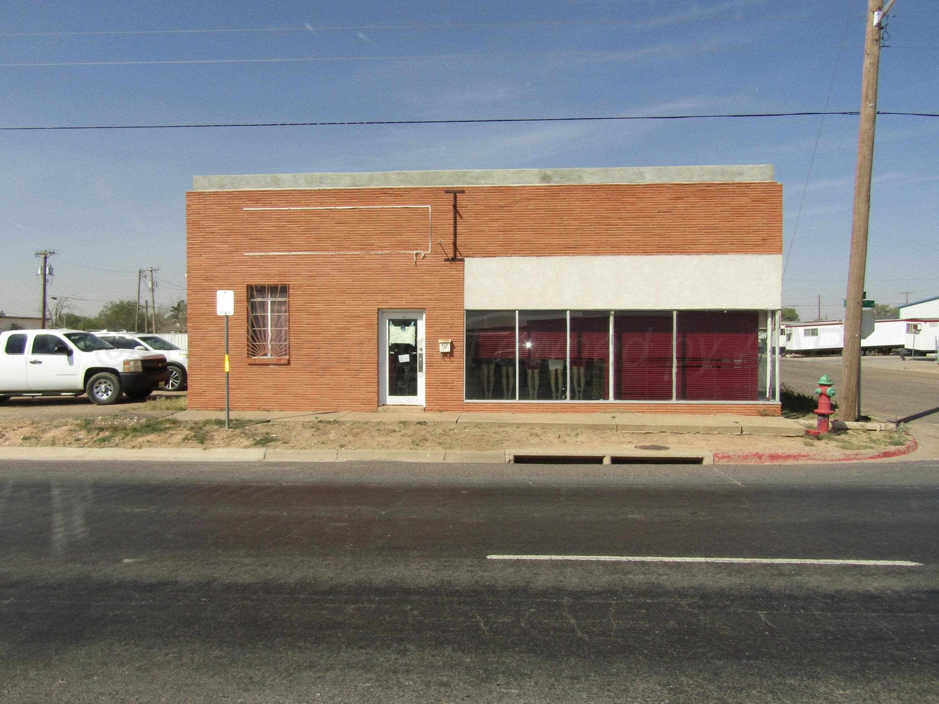 621 E 1st Street, Hereford, TX 79045