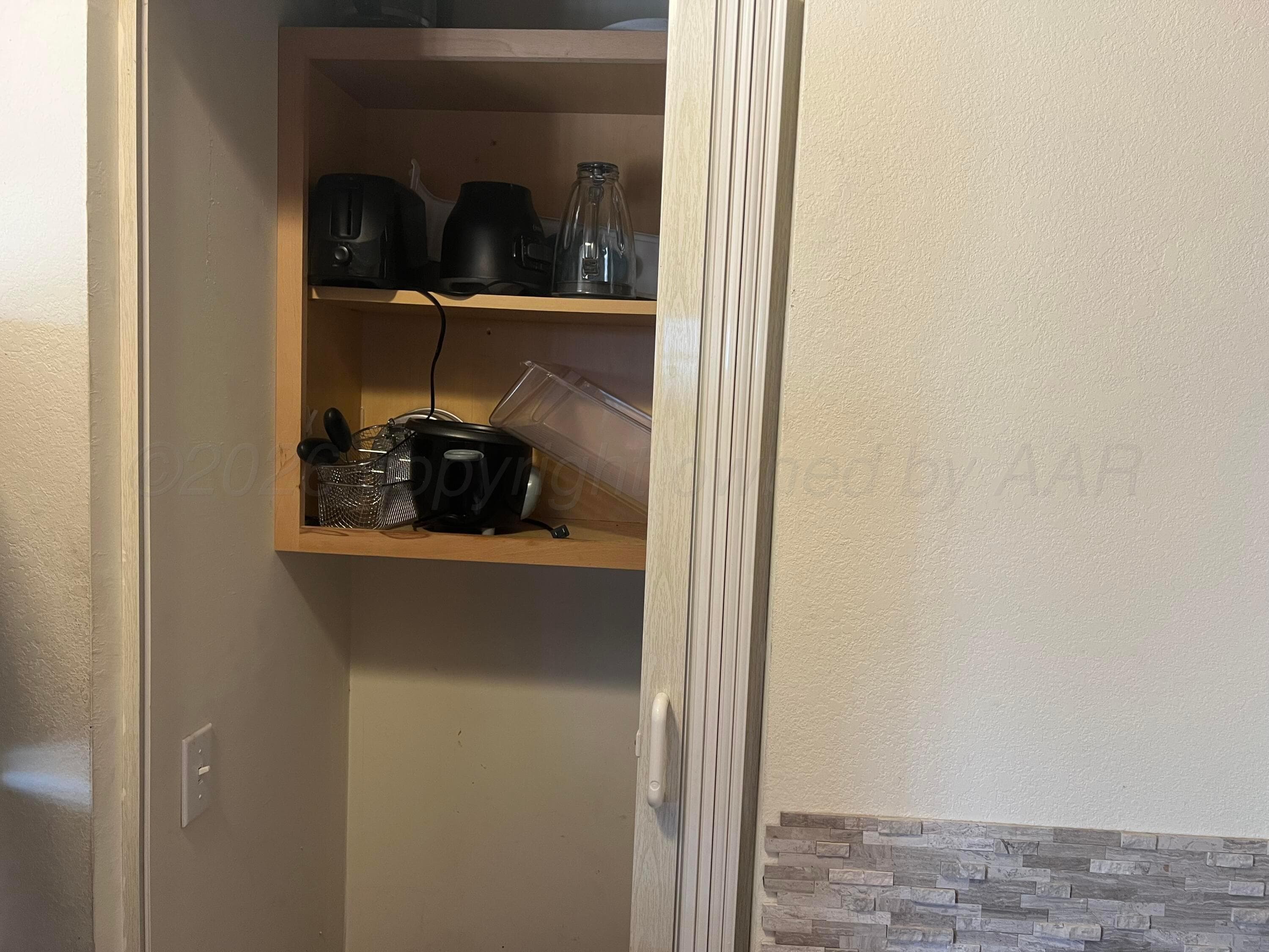 823 Latimer Street, Borger, TX 79007, photo 8
