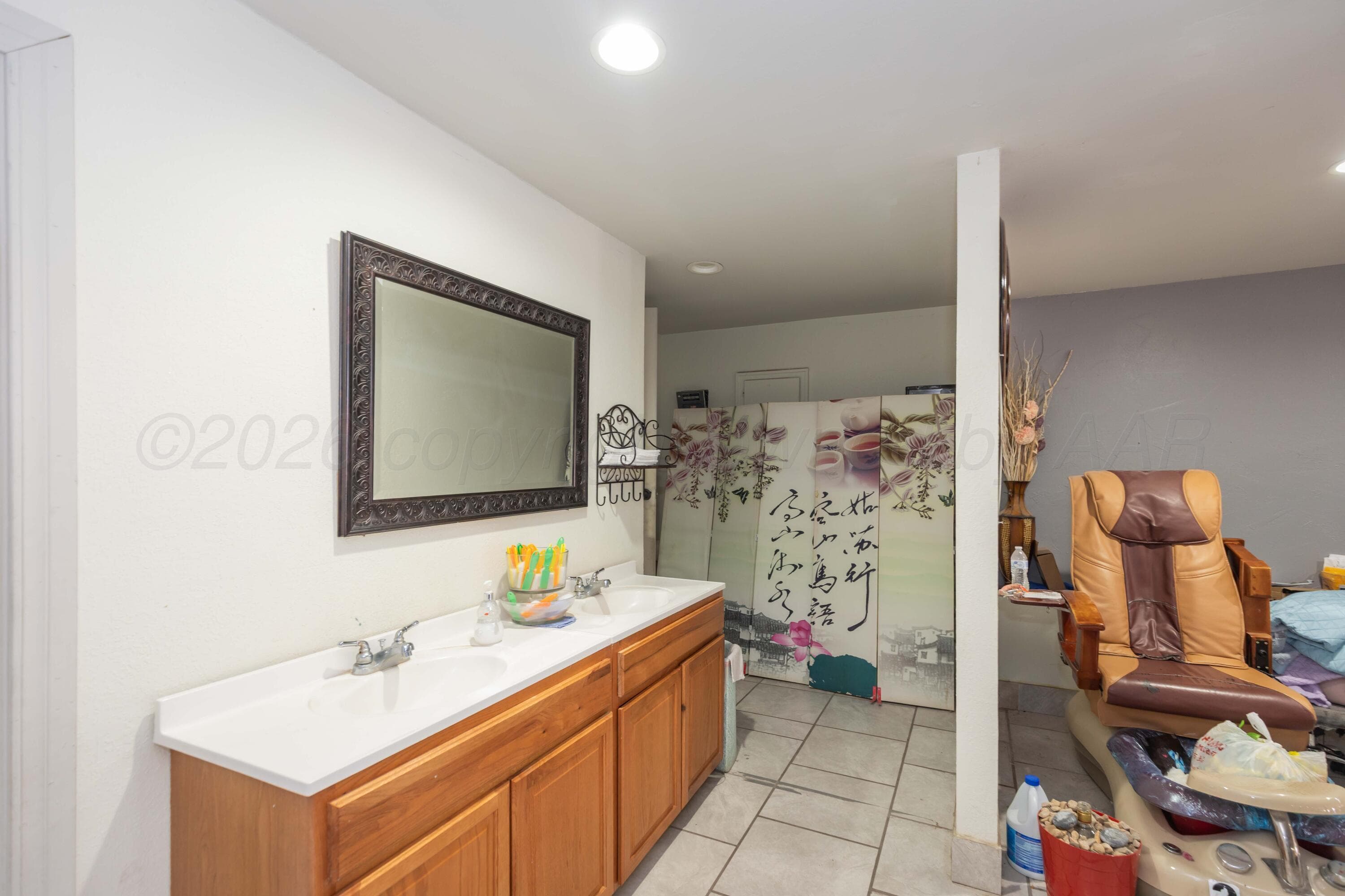 505 N DUMAS Avenue, Dumas, TX 79029-2417, photo 8
