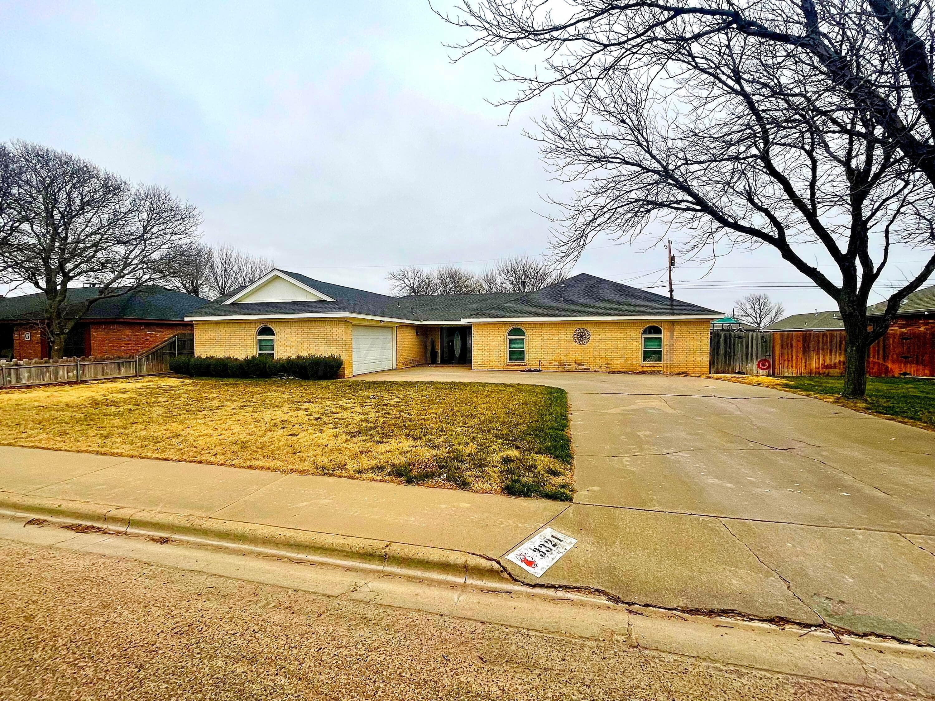 3321 S BIRCH Street, Perryton, TX 79070-5336