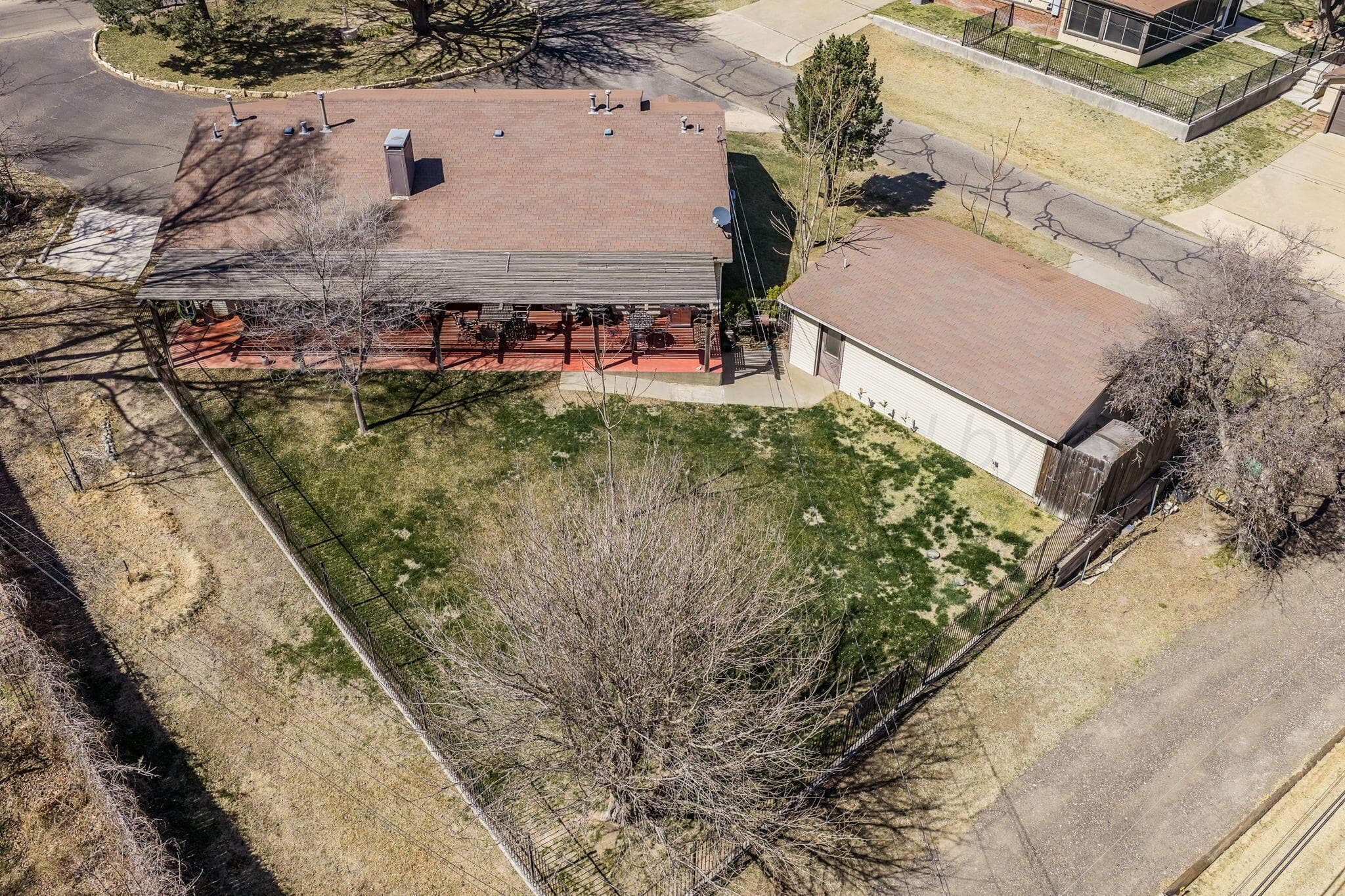 509 S SHORE Drive, Amarillo, TX 79118-8010, photo 2
