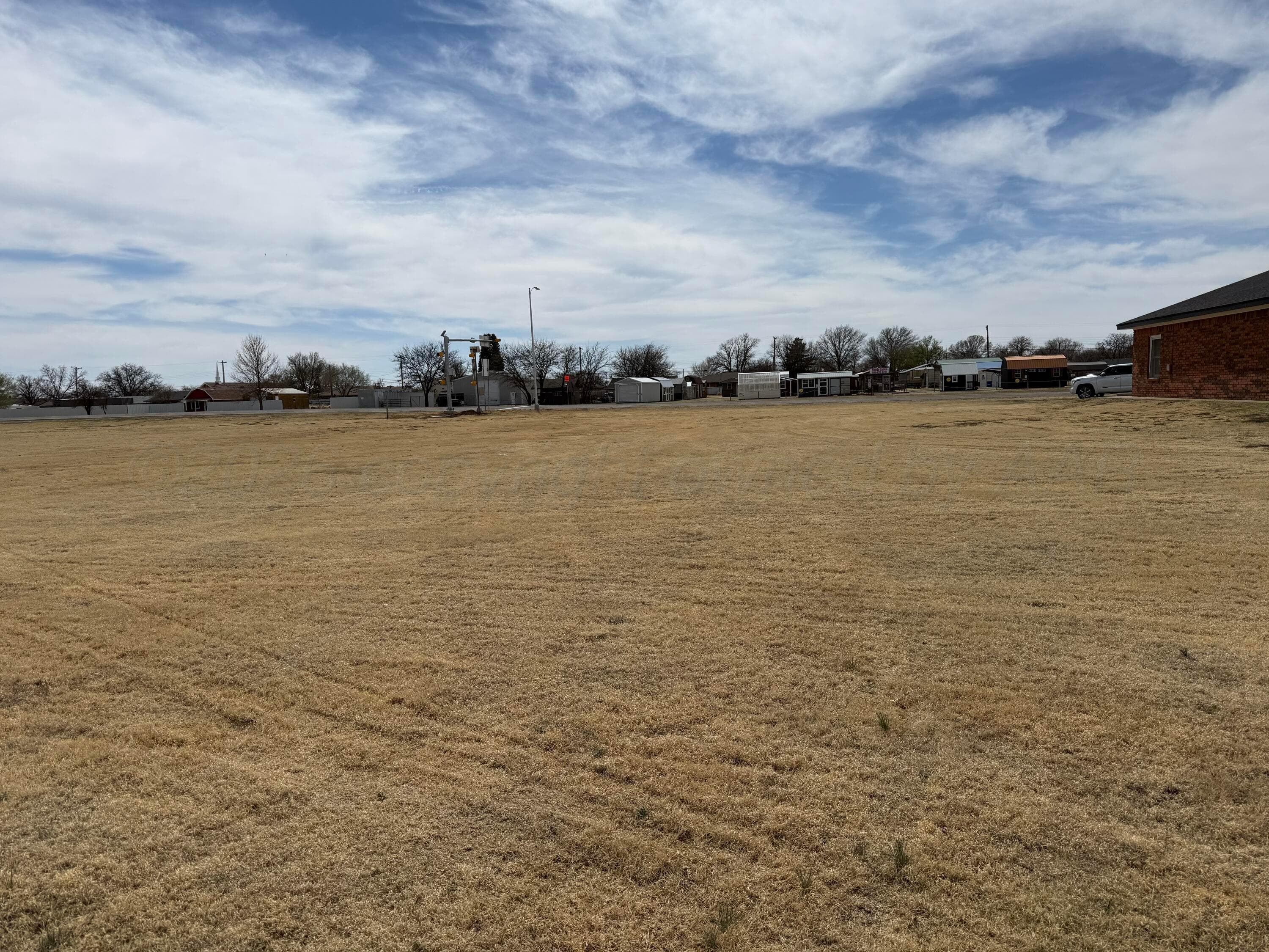 501 E Broadway Street, Fritch, TX 79036, photo 4