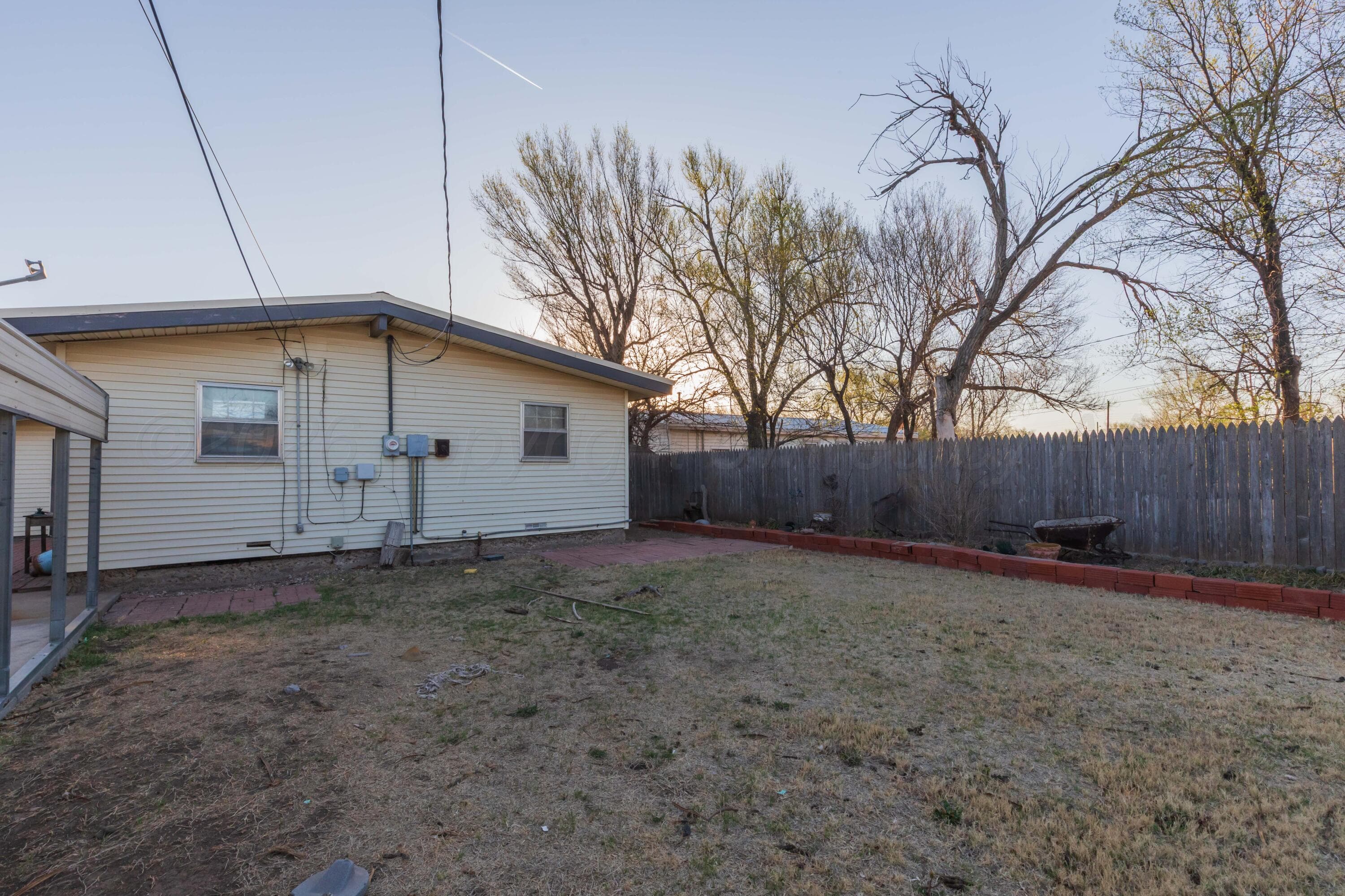 407 N POWELL Street, Pampa, TX 79065-5037, photo 24