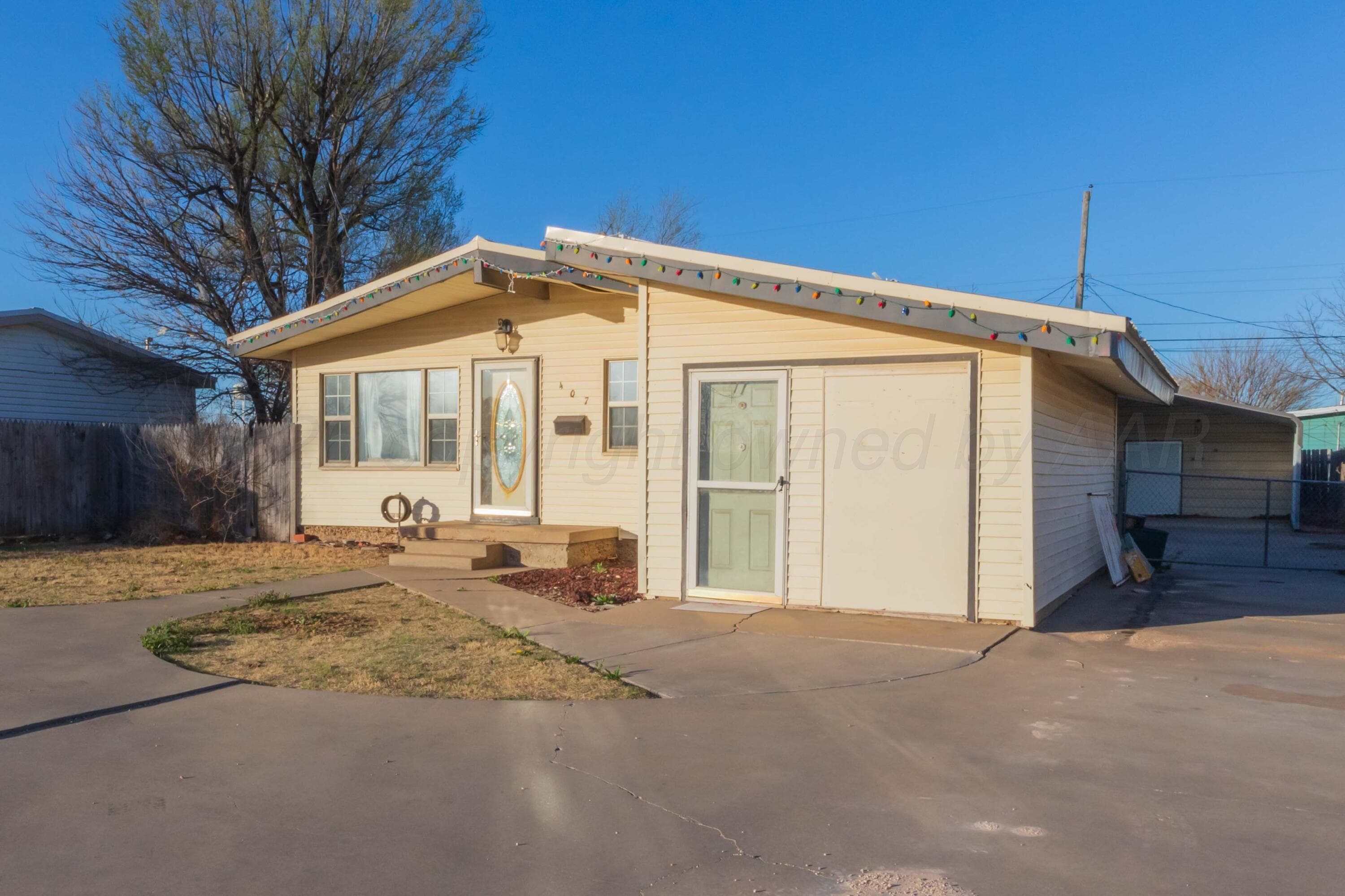 407 N POWELL Street, Pampa, TX 79065-5037, photo 2