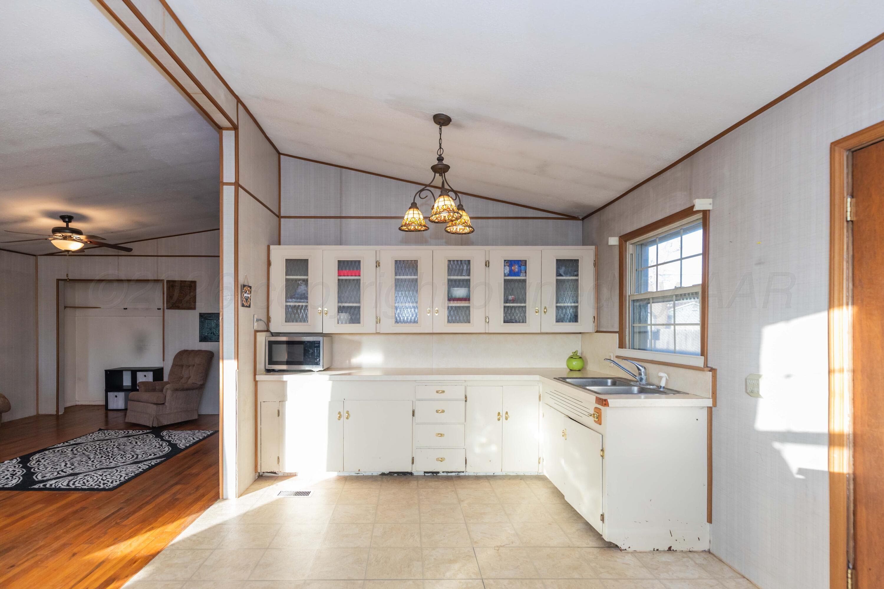 407 N POWELL Street, Pampa, TX 79065-5037, photo 13