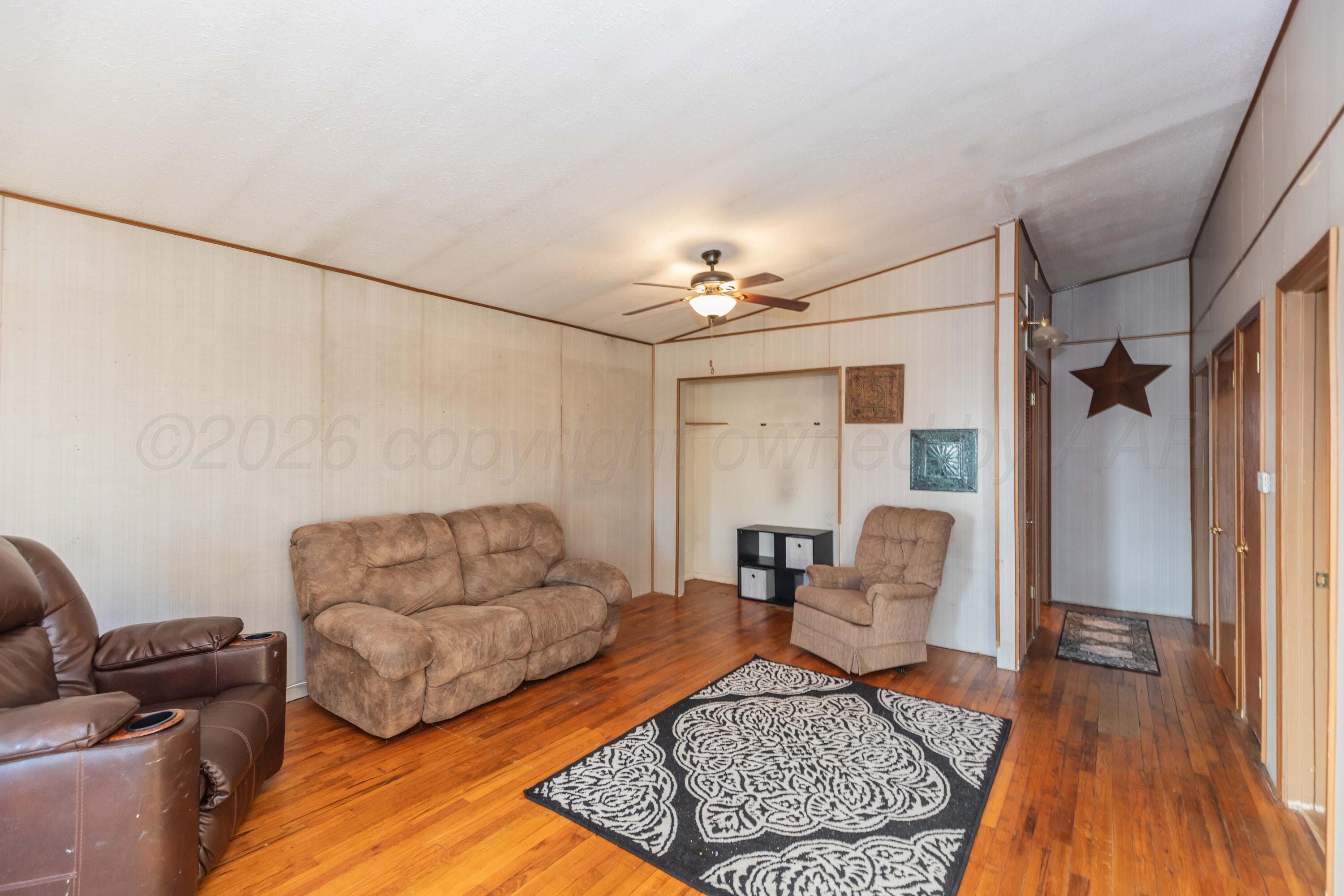 407 N POWELL Street, Pampa, TX 79065-5037, photo 4