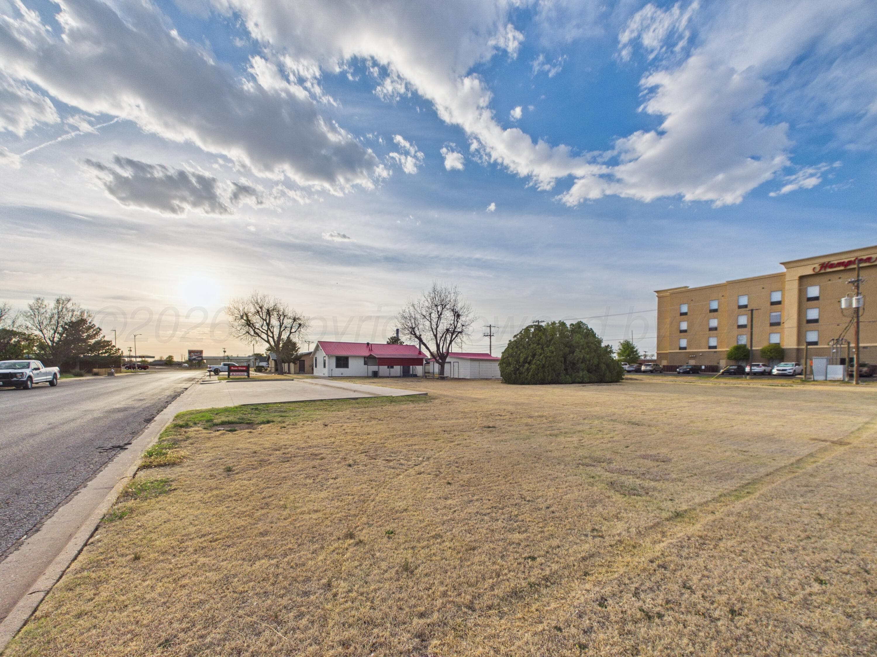 111 E 28TH Avenue, Pampa, TX 79065-3016, photo 3