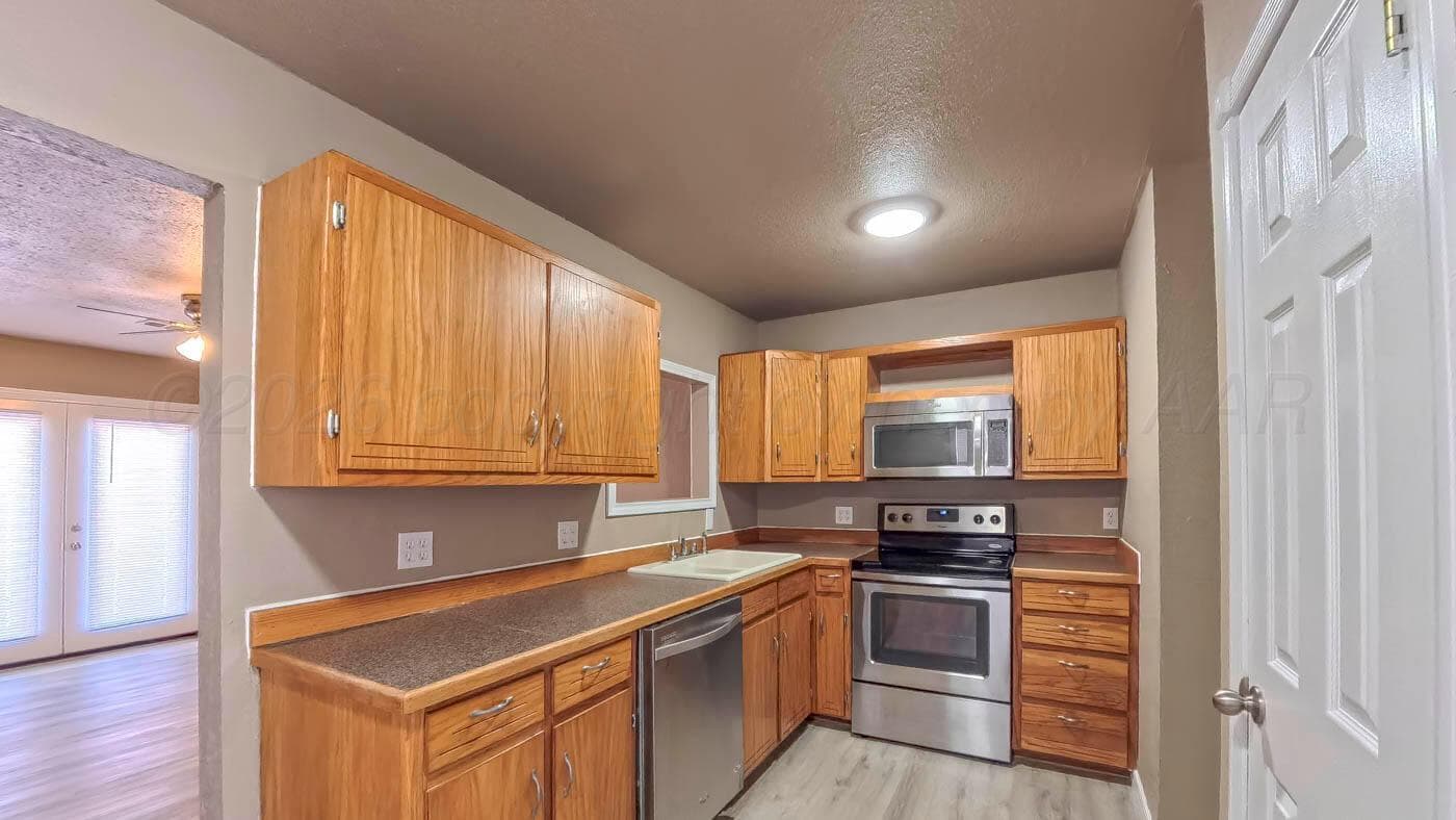 948 Harrington Street, Borger, TX 79007, photo 10