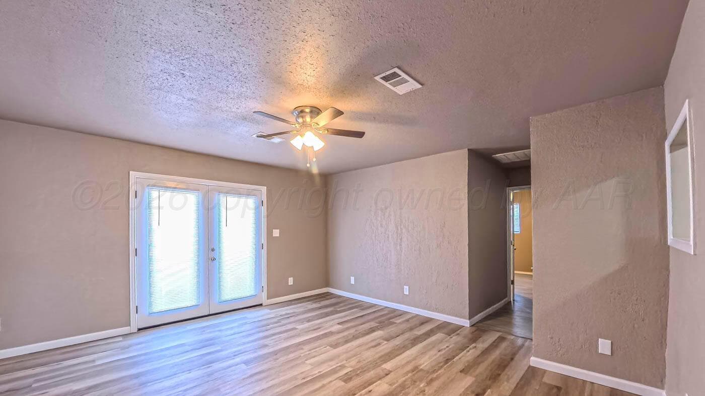 948 Harrington Street, Borger, TX 79007, photo 11