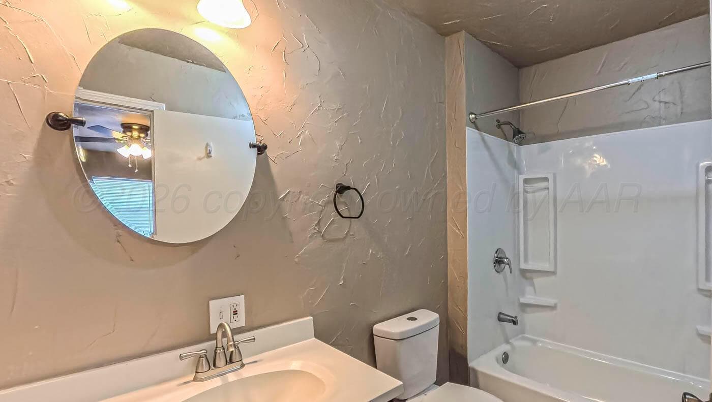948 Harrington Street, Borger, TX 79007, photo 16