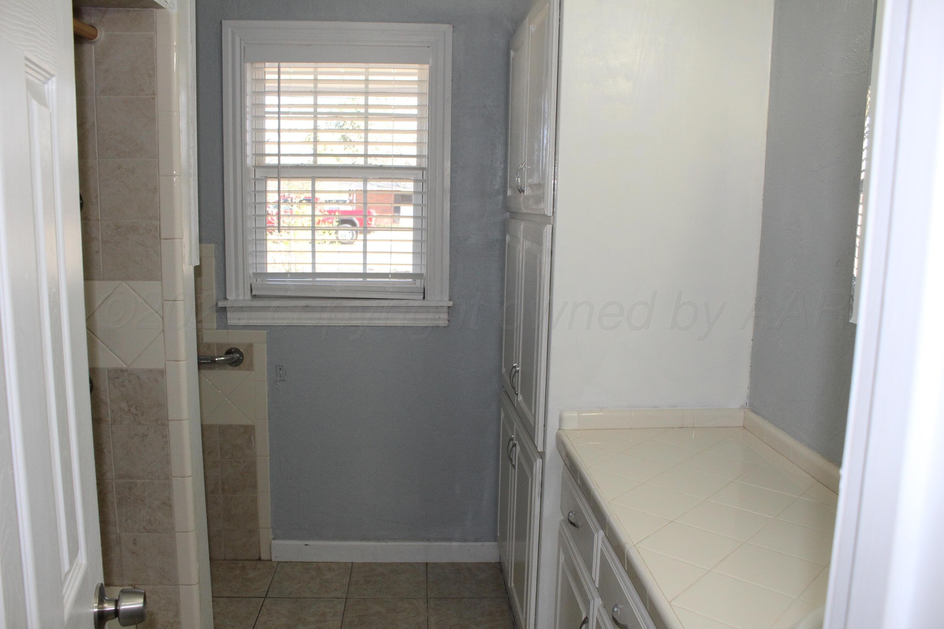 503 Plains Avenue, Hereford, TX 79045, photo 7