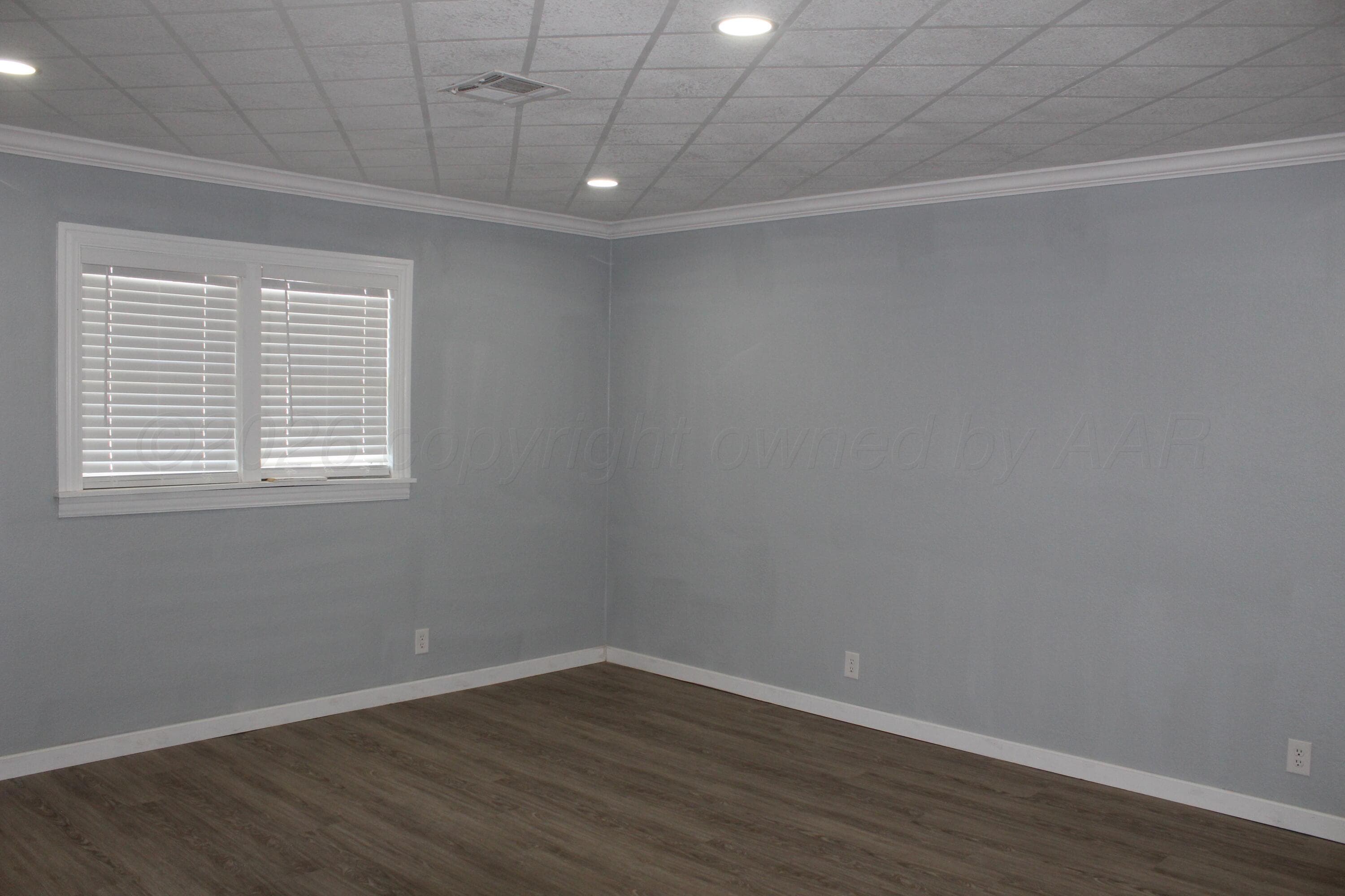 503 Plains Avenue, Hereford, TX 79045, photo 10
