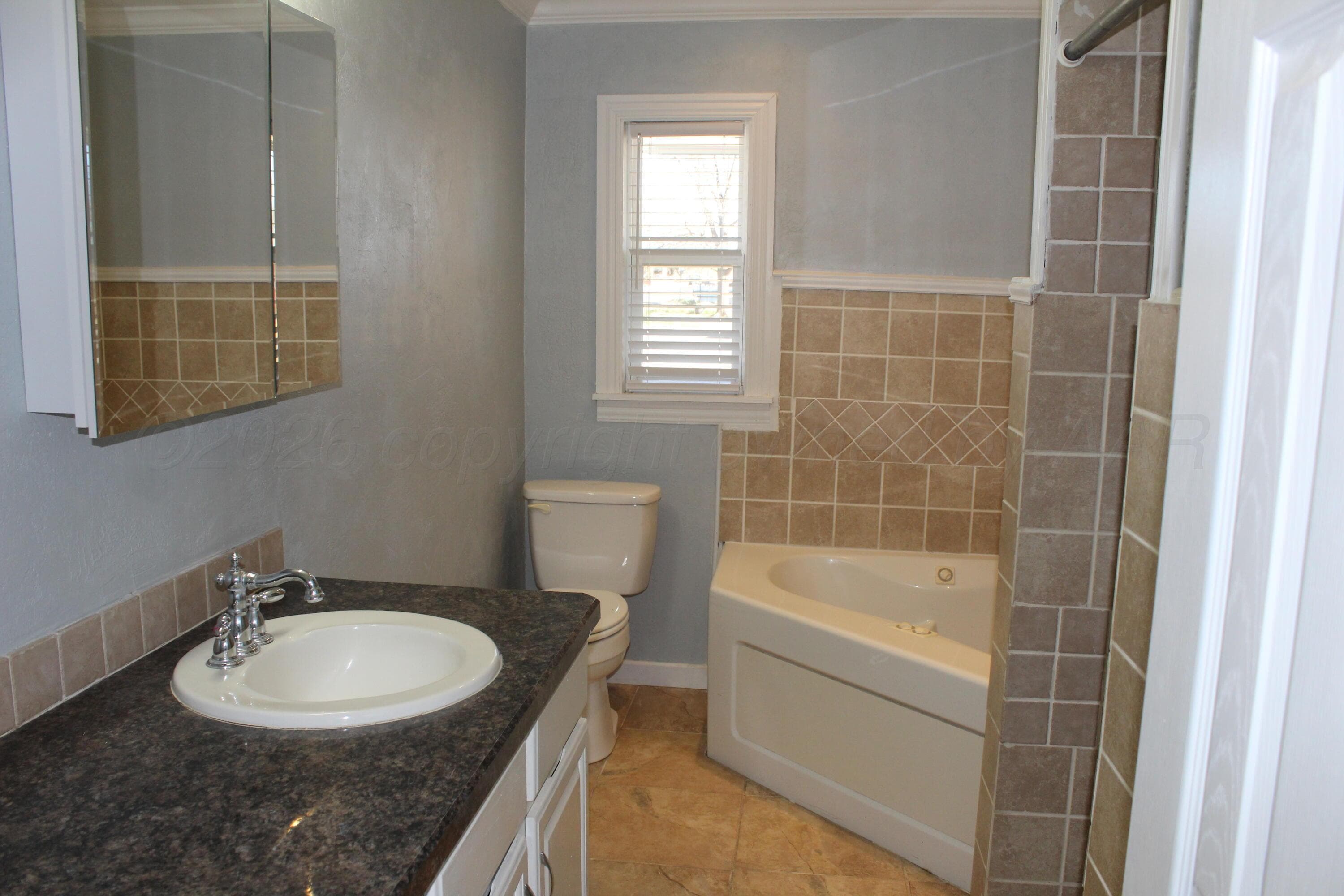 503 Plains Avenue, Hereford, TX 79045, photo 11