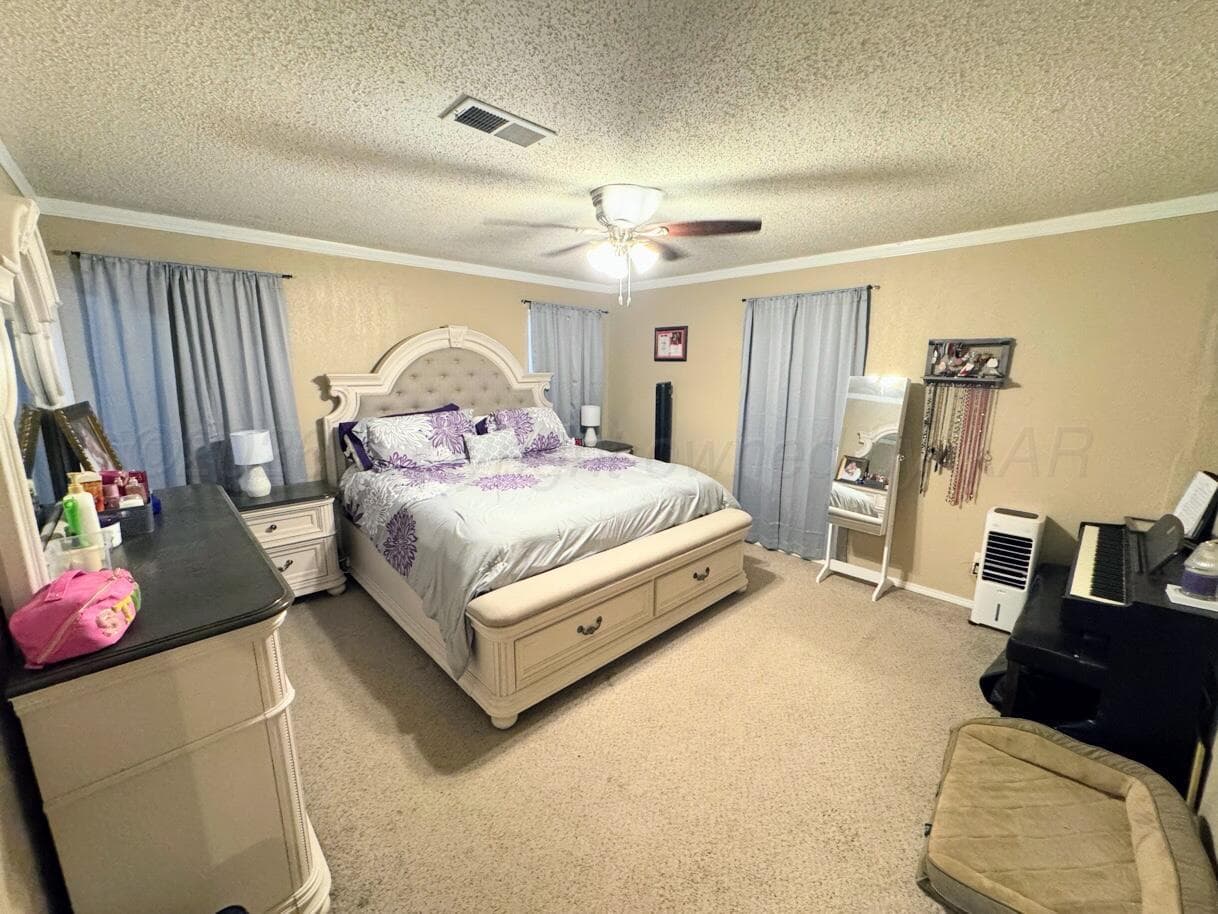 1413 S Harvard Street, Perryton, TX 79070-4414, photo 11