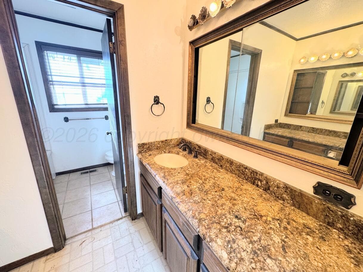 714 S Harvard Street, Perryton, TX 79070-3345, photo 7