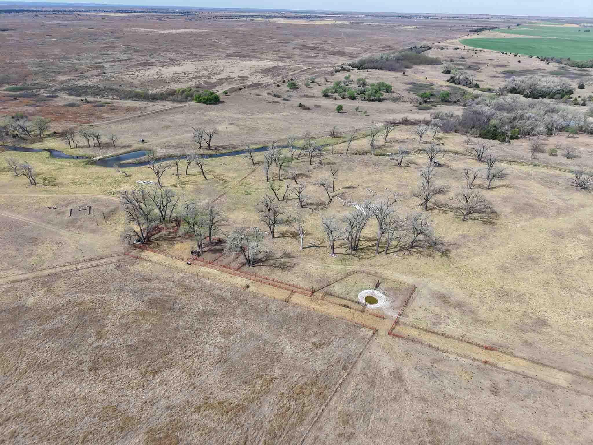 Sweetwater Creek Hwy 152, Mobeetie, TX 79061, photo 10