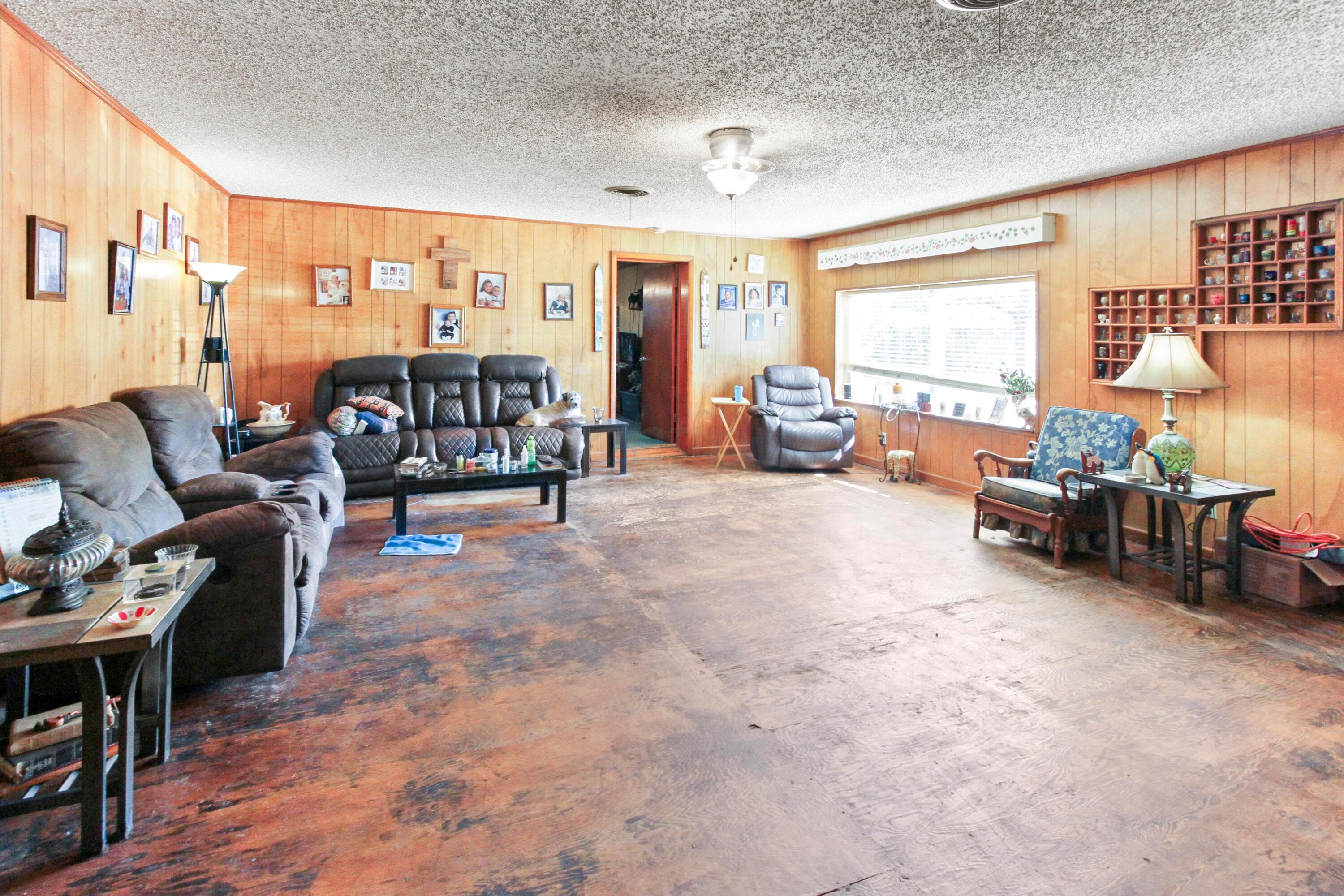 715 S Main Street, Shamrock, TX 79079, photo 8