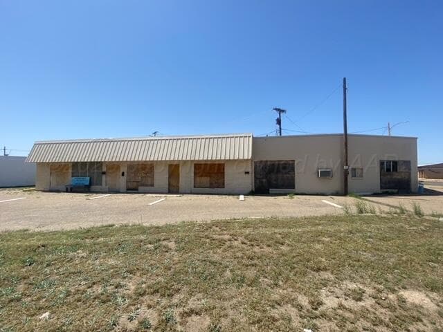 909 N Cedar Street, Borger, TX 79007