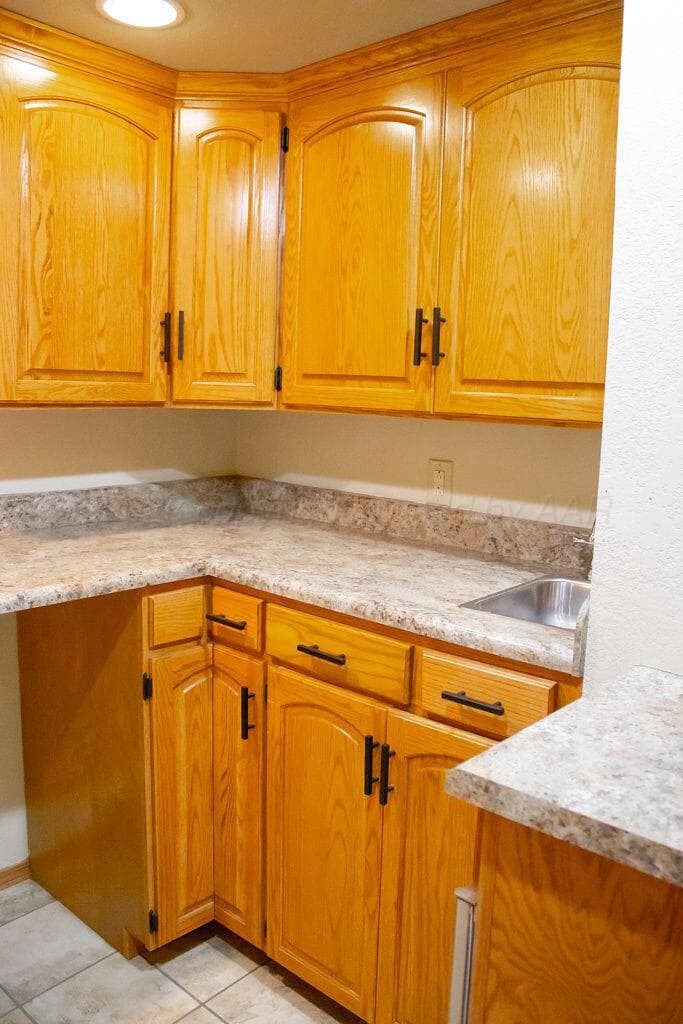 2229 N CHARLES Street, Pampa, TX 79065-3617, photo 37