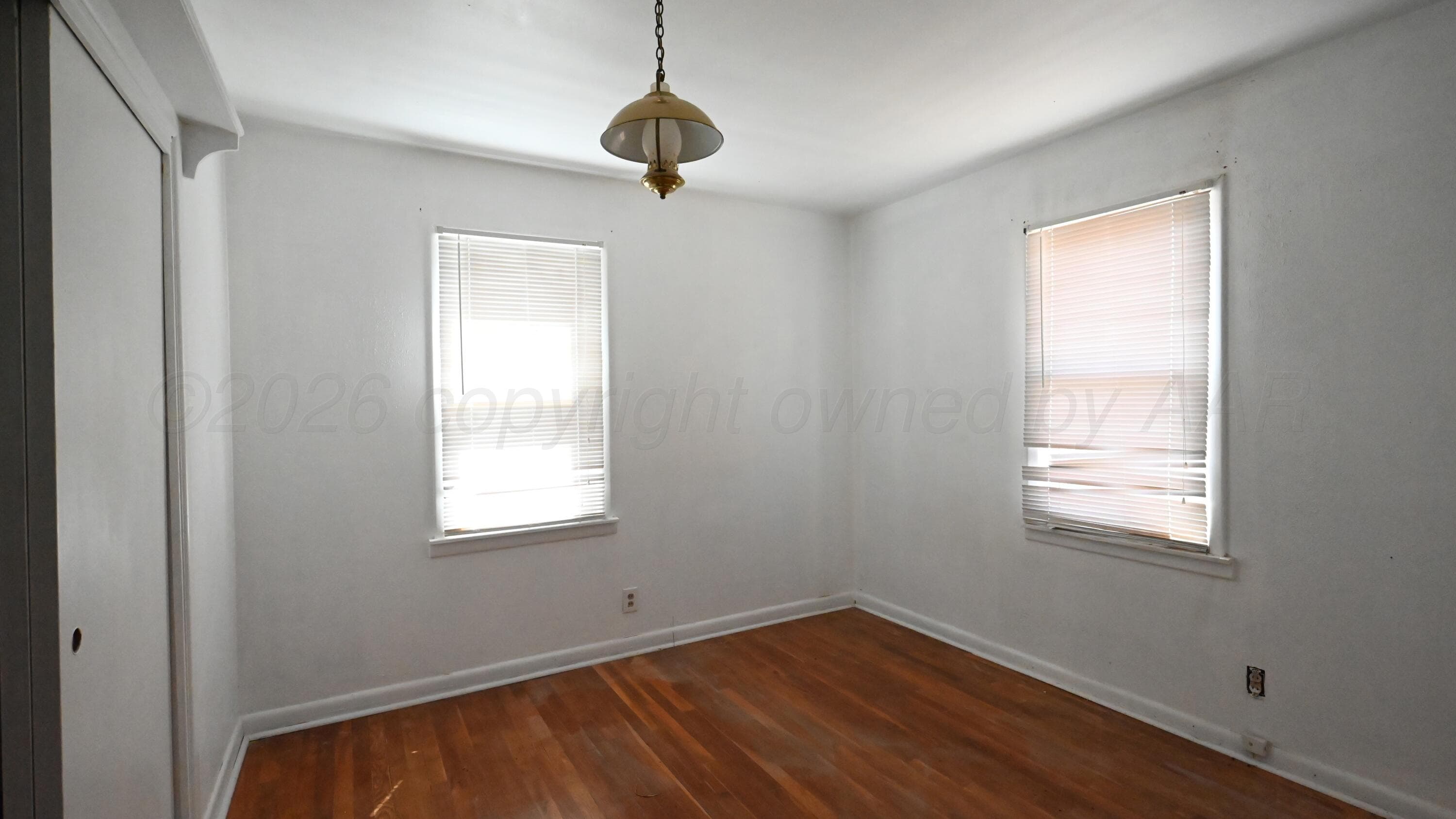 210 S Mackenzie Avenue, Stinnett, TX 79083, photo 12