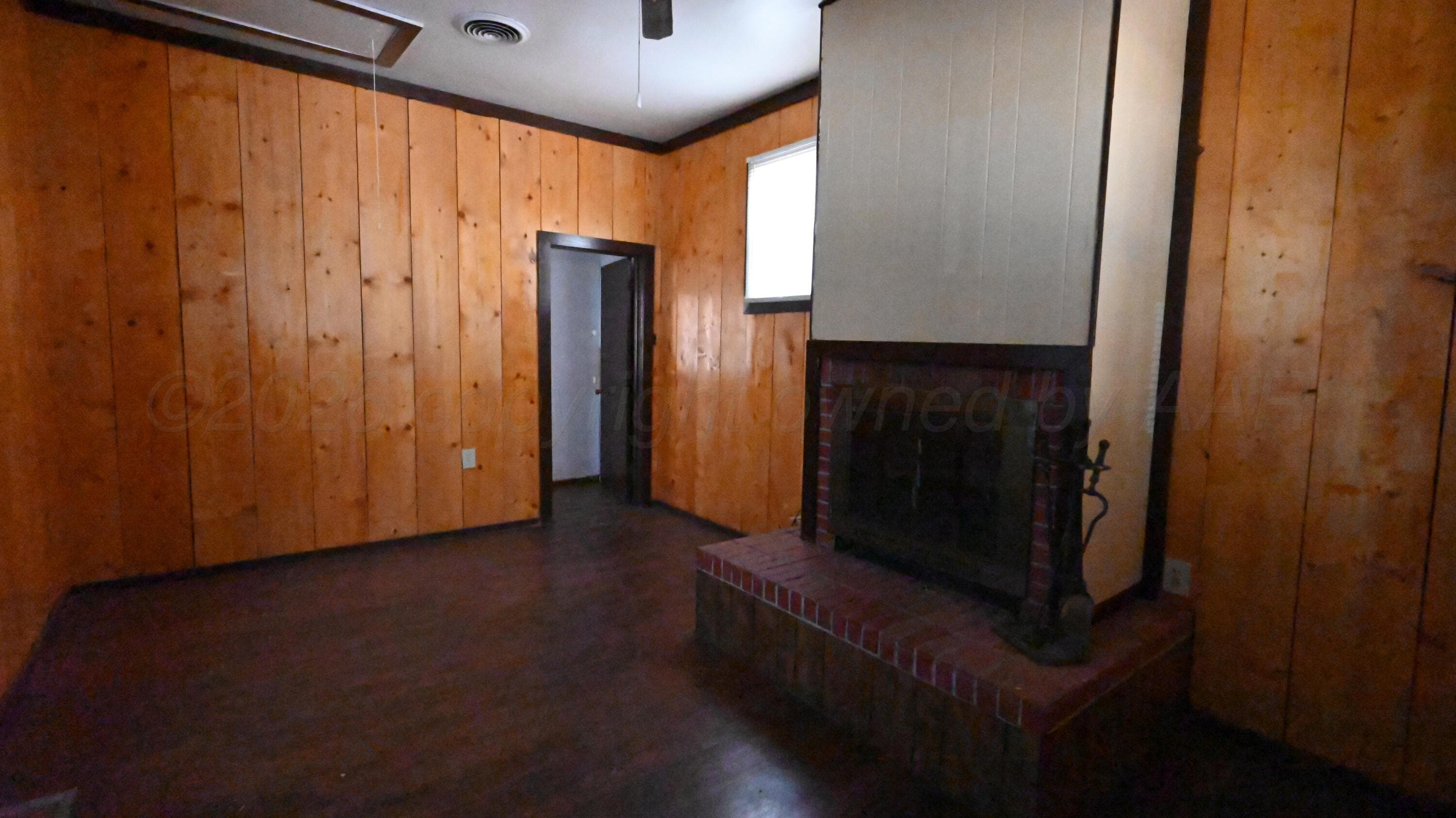 210 S Mackenzie Avenue, Stinnett, TX 79083, photo 4