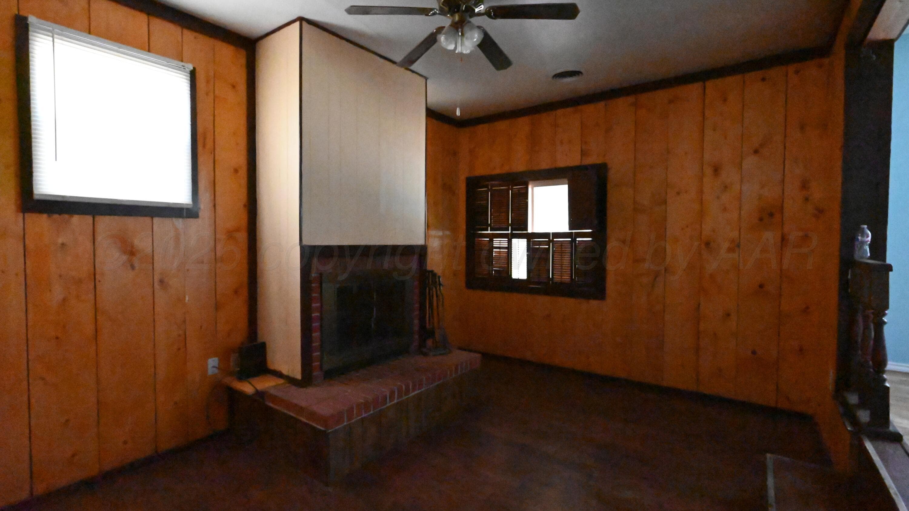210 S Mackenzie Avenue, Stinnett, TX 79083, photo 5