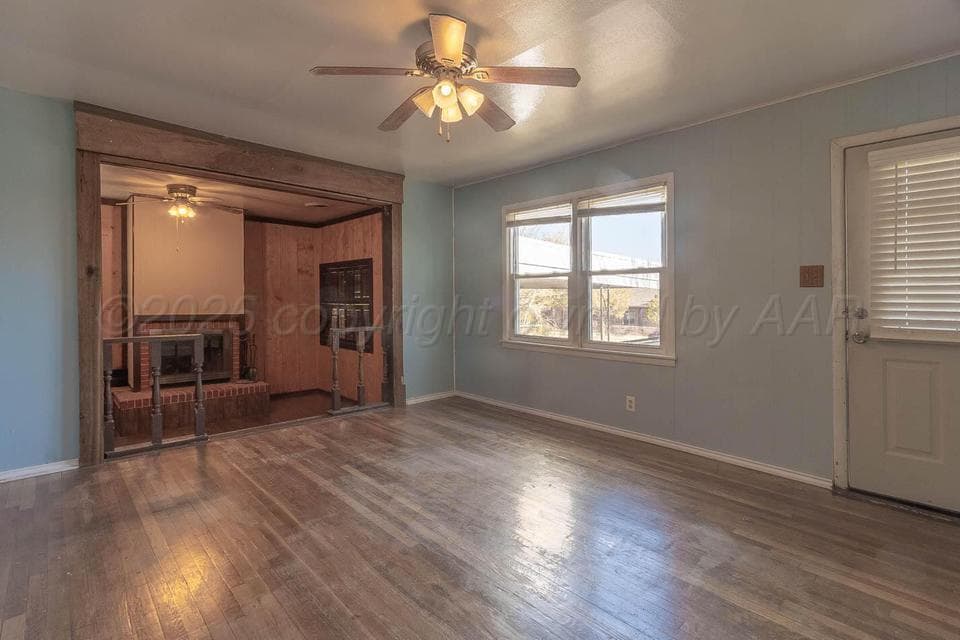 210 S Mackenzie Avenue, Stinnett, TX 79083, photo 3