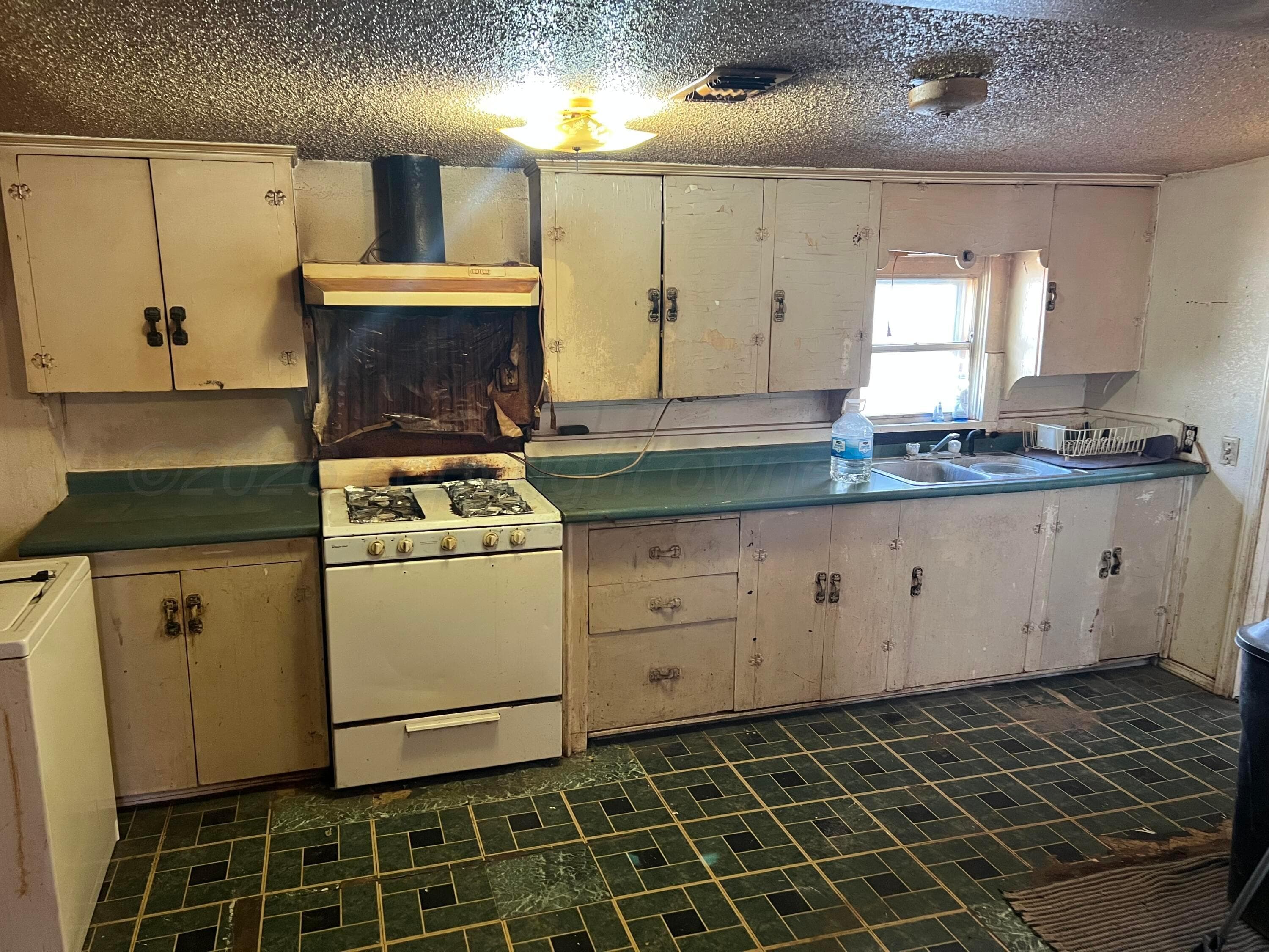 802 S Maple Avenue, Friona, TX 79035, photo 10
