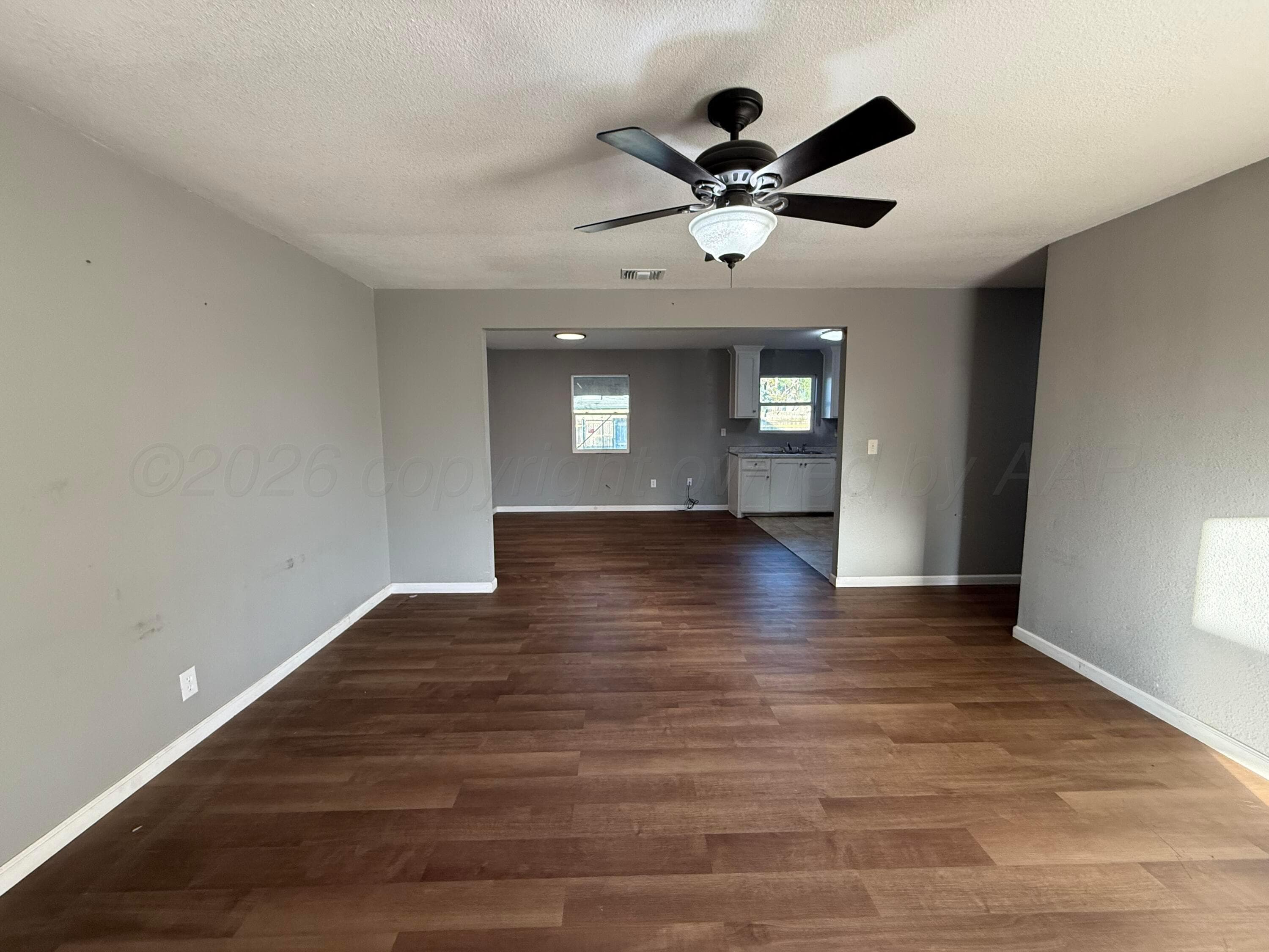 2426 REDWOOD Street, Amarillo, TX 79107-2040, photo 2