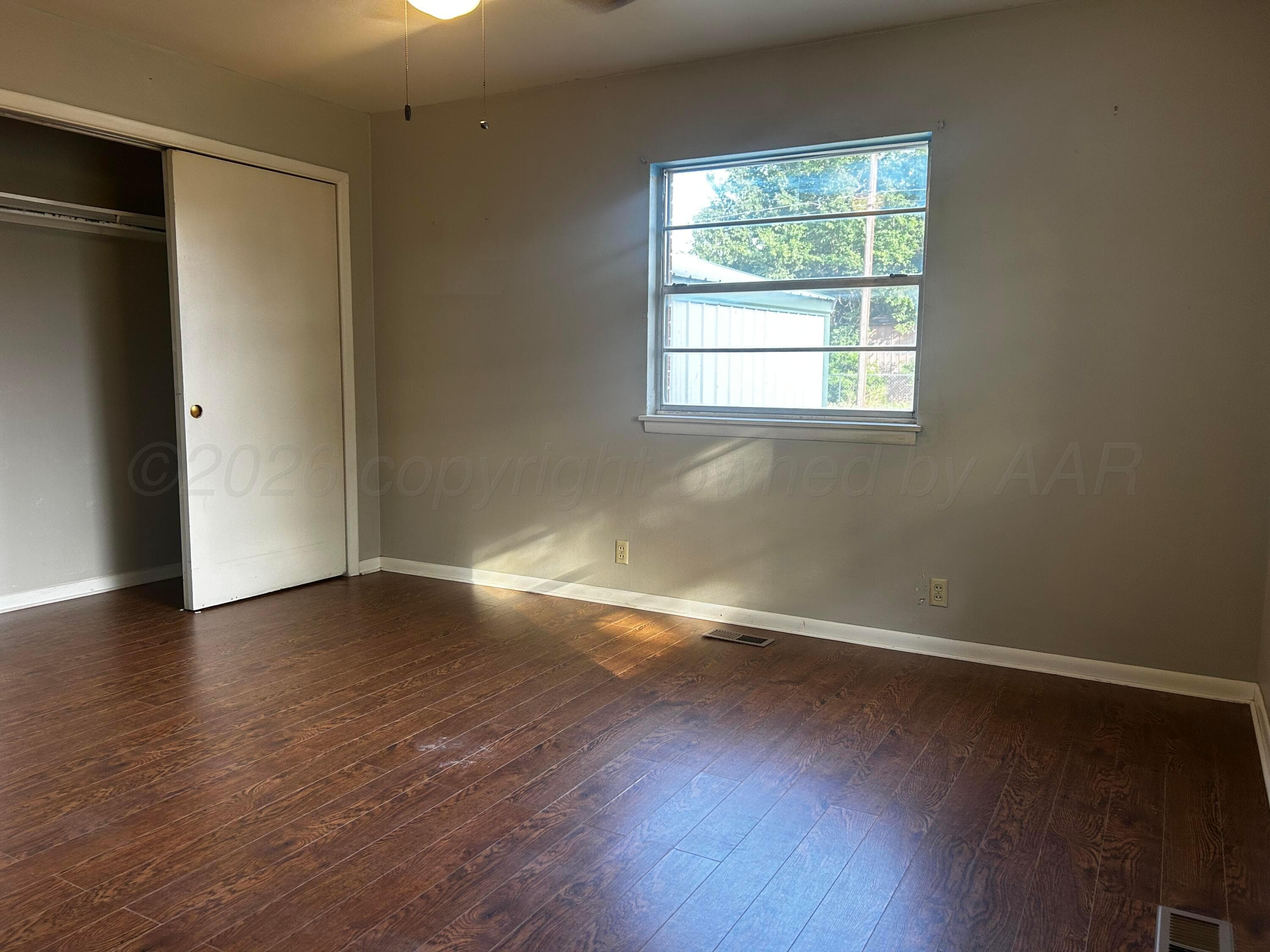 209 N Elm Street, Higgins, TX 79046, photo 11