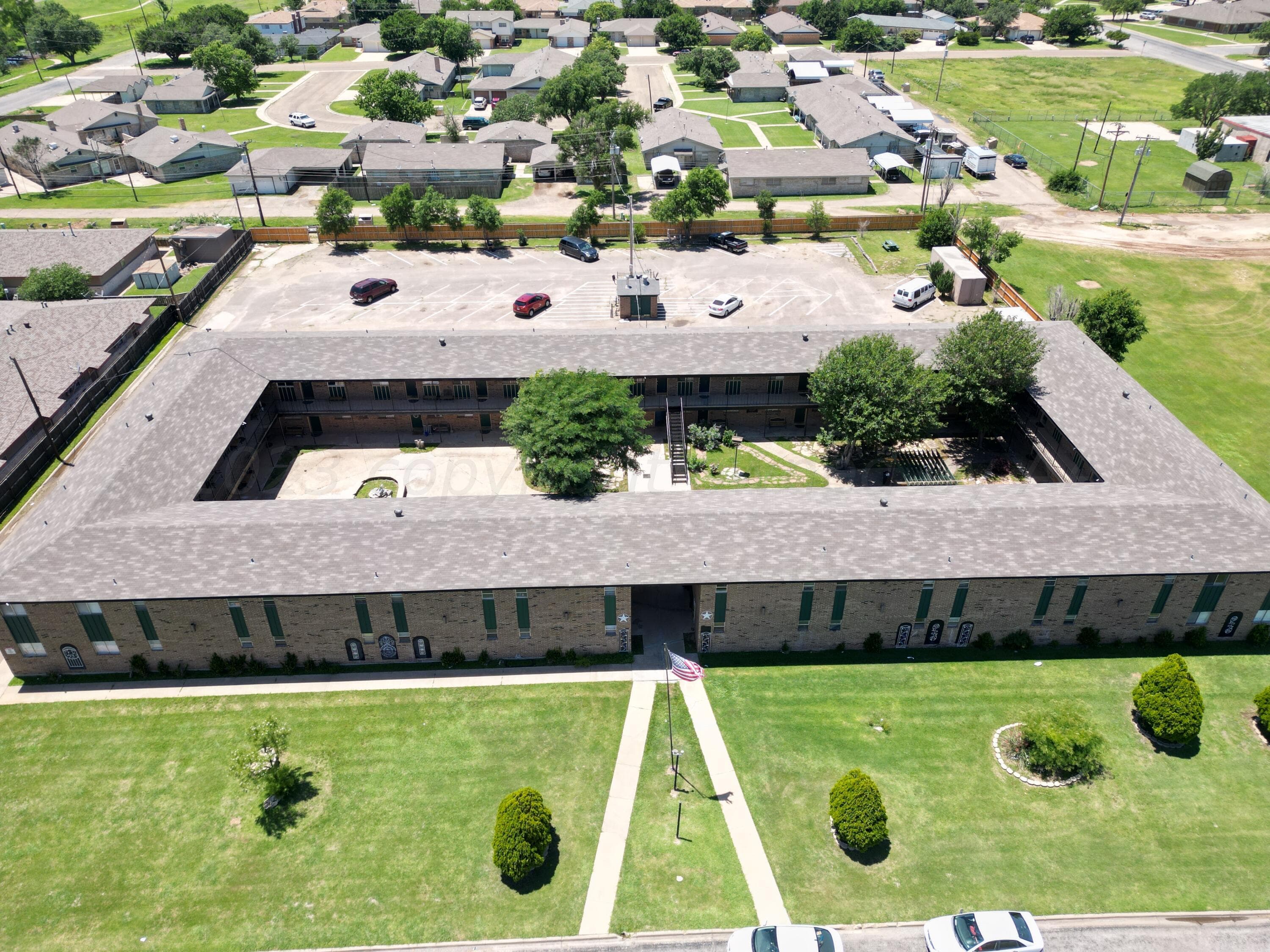 1031 N SUMNER Street, Pampa, TX 79065-4634, photo 4