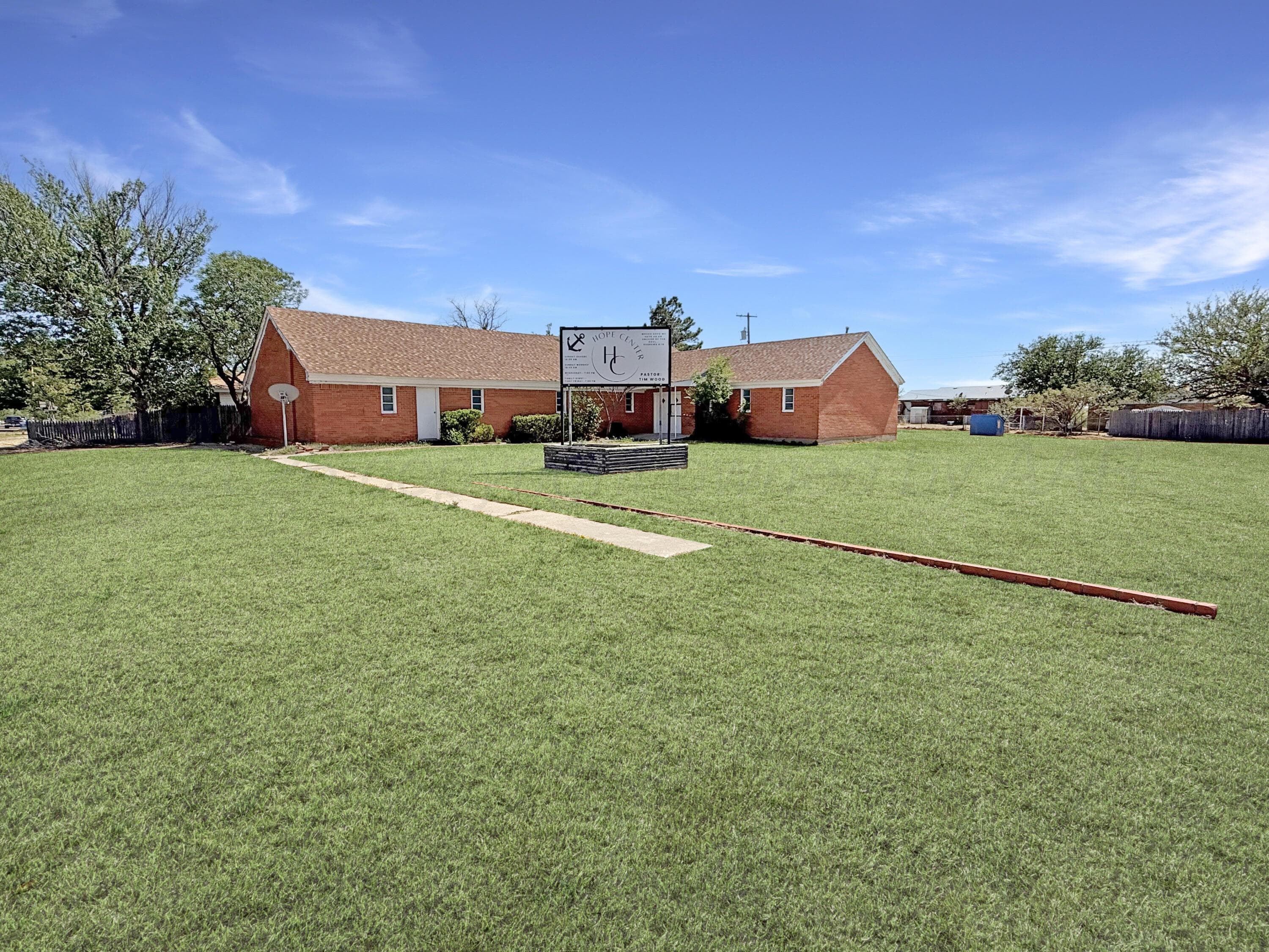 200 Vaughn Avenue, Fritch, TX 79036