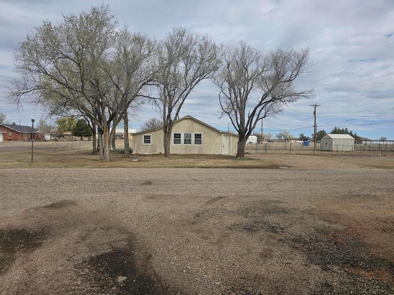 106 E Main Street, Vega, TX 79092