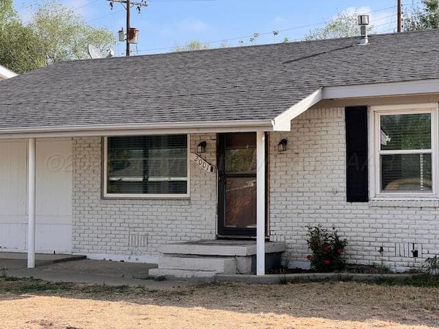 2001 Grinnell Drive, Perryton, TX 79070-5013, photo 2