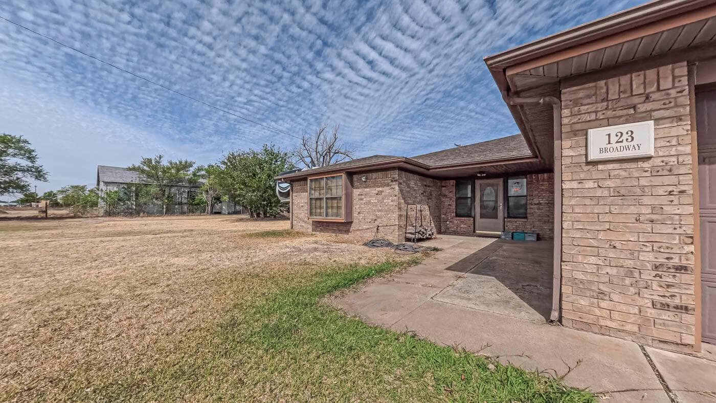 123 E Broadway Street, Fritch, TX 79036, photo 5