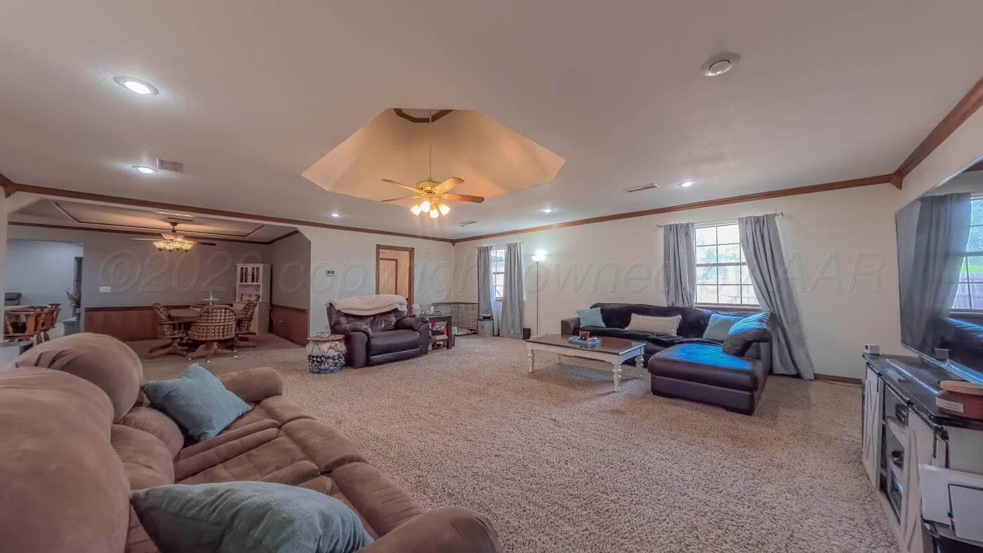 123 E Broadway Street, Fritch, TX 79036, photo 7