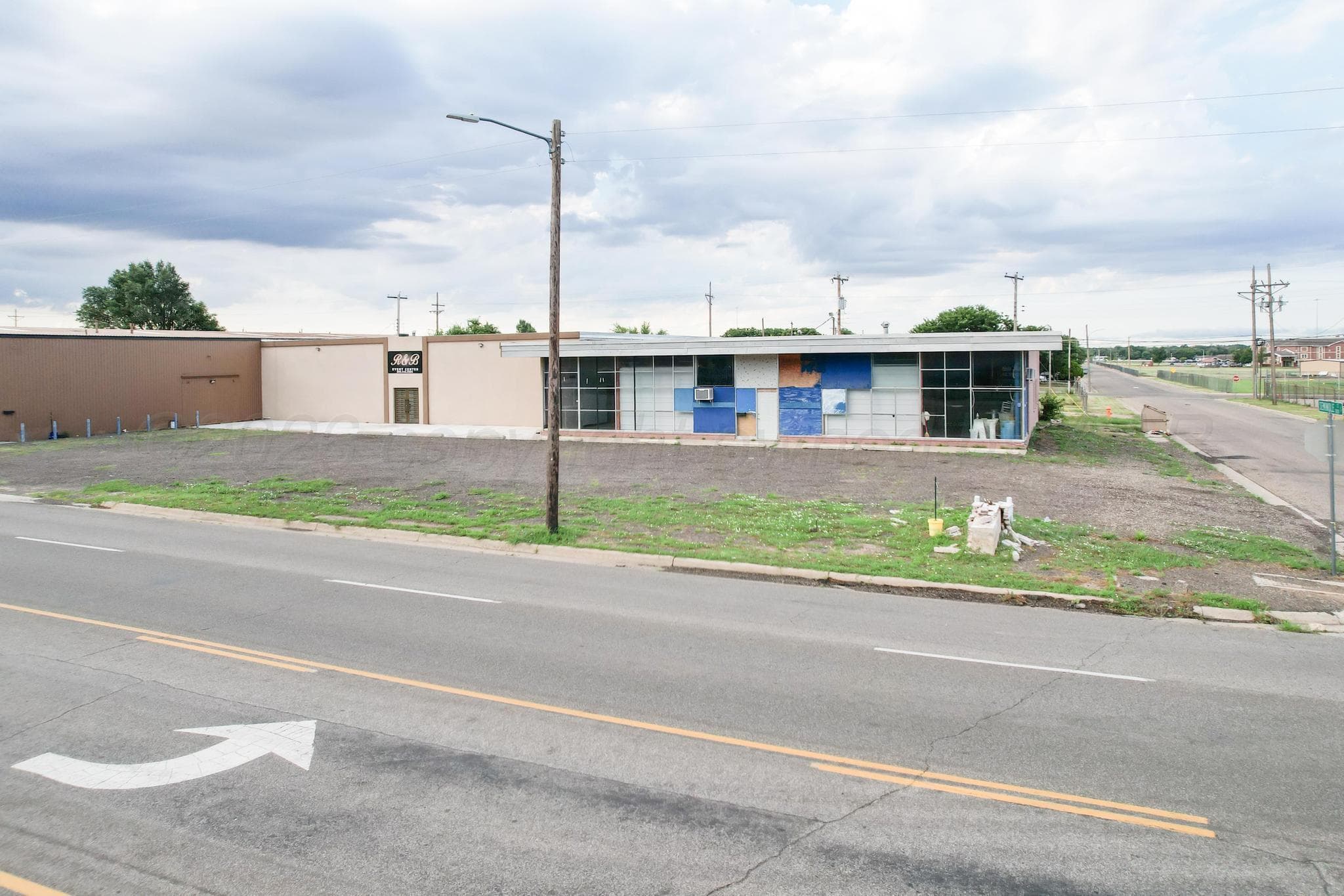 3300 SE 10TH Avenue, Amarillo, TX 79104-2604, photo 3