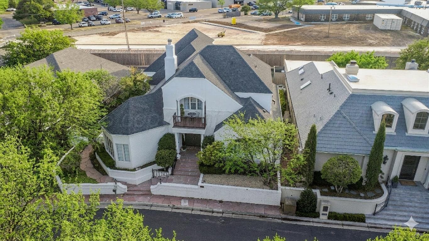 12 WILLOW BRIDGE Drive, Amarillo, TX 79106, photo 2