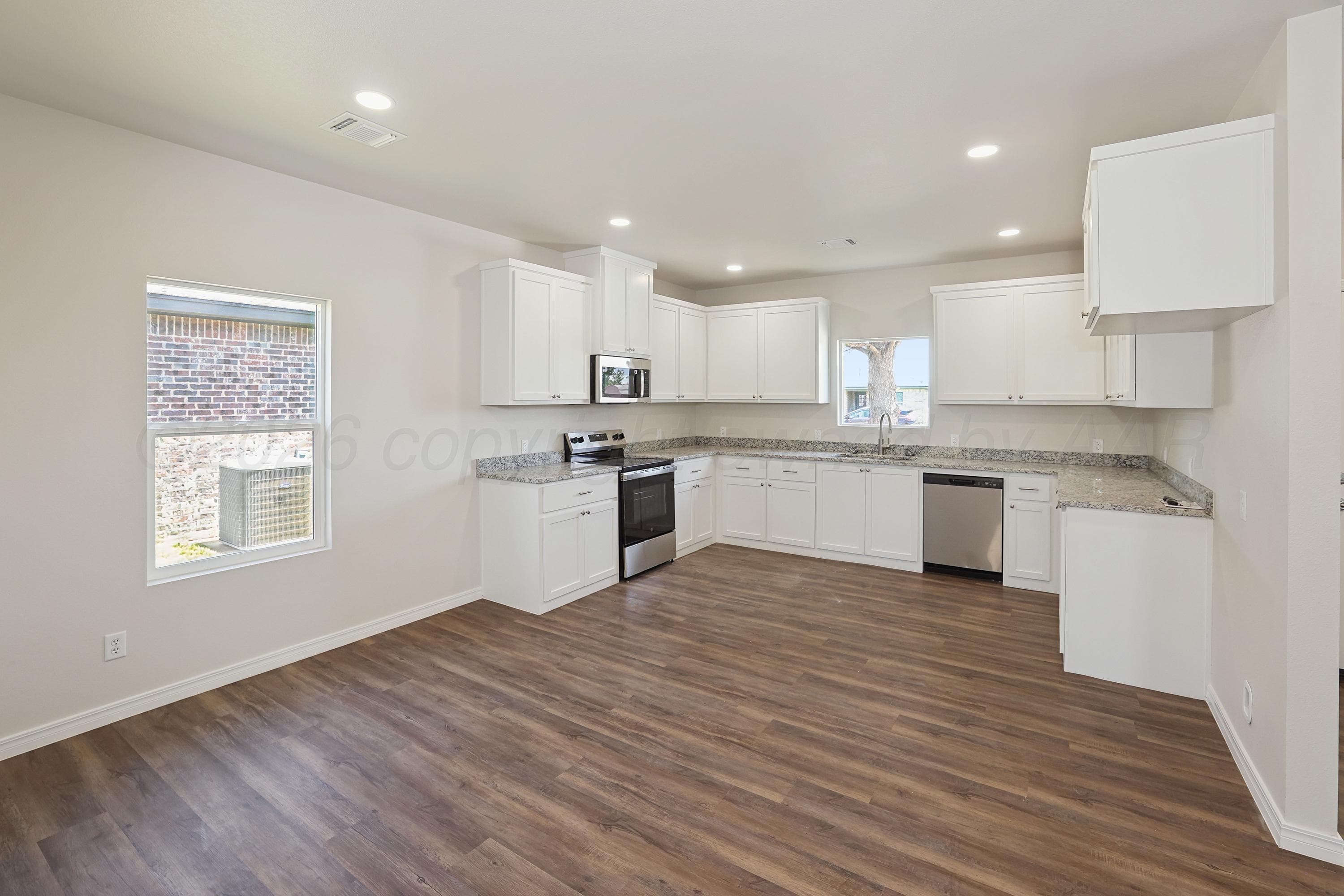 902 W Maple Ave, White Deer, TX 79097, photo 9