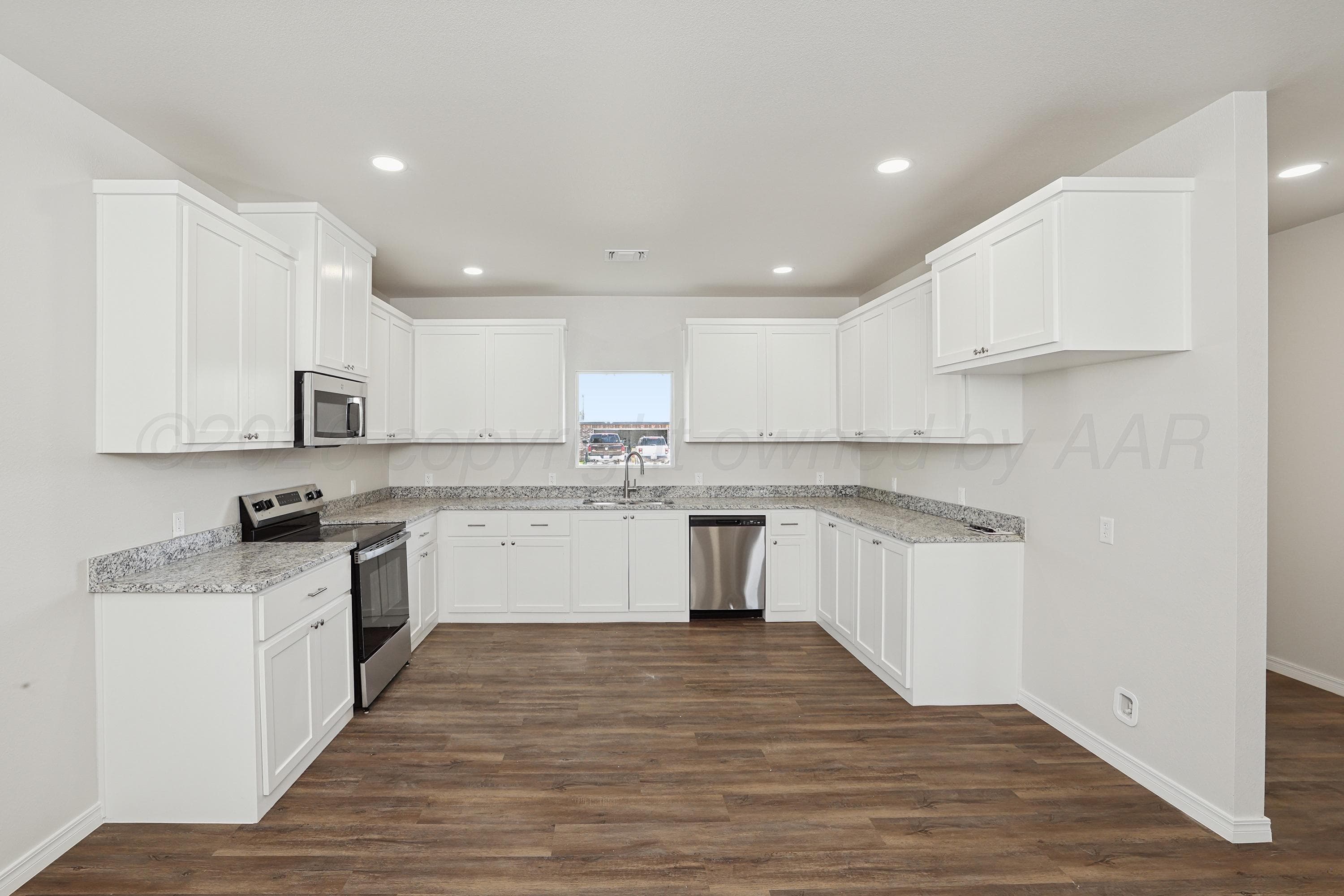902 W Maple Ave, White Deer, TX 79097, photo 11