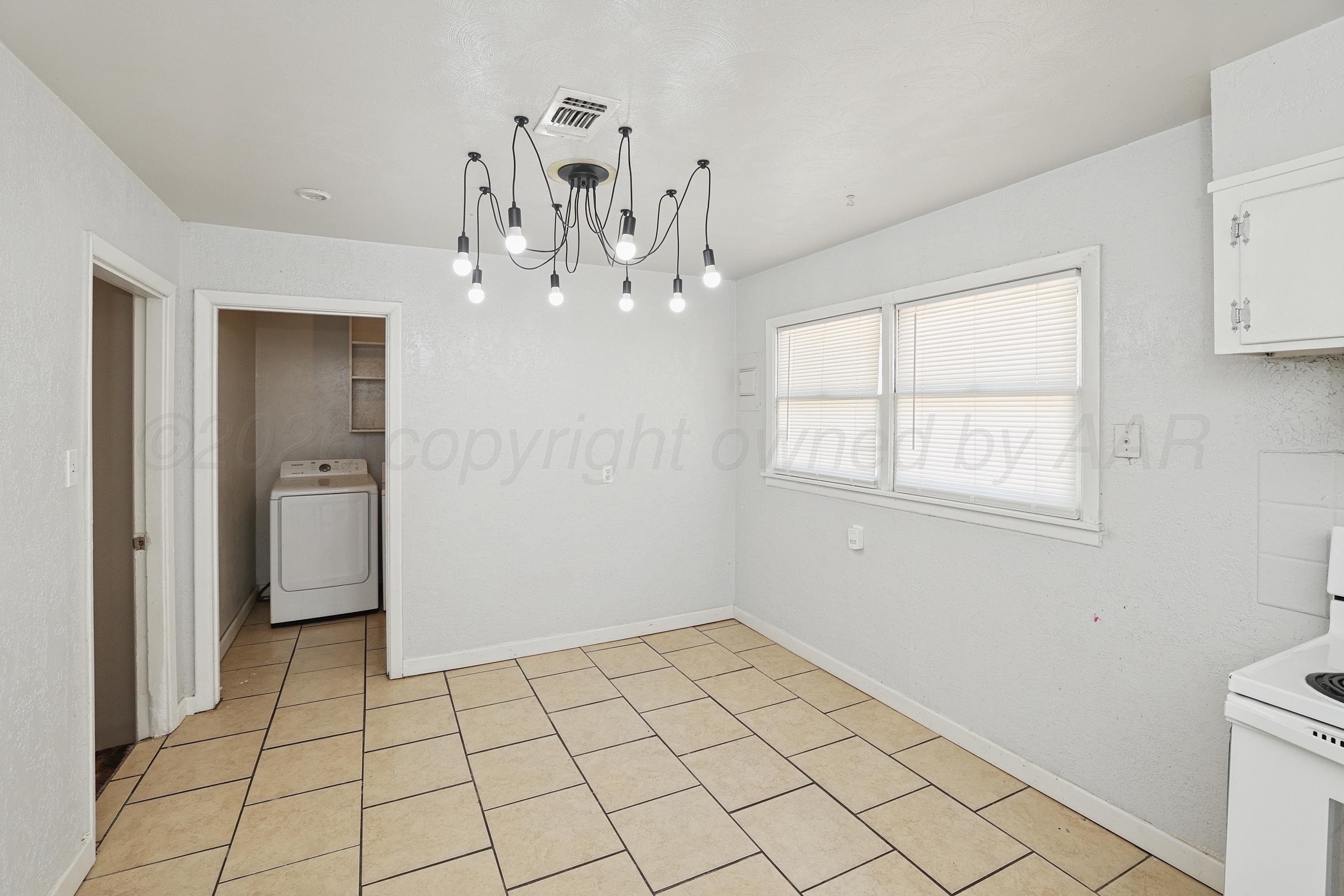 1900 N WELLS Street, Pampa, TX 79065-3346, photo 8
