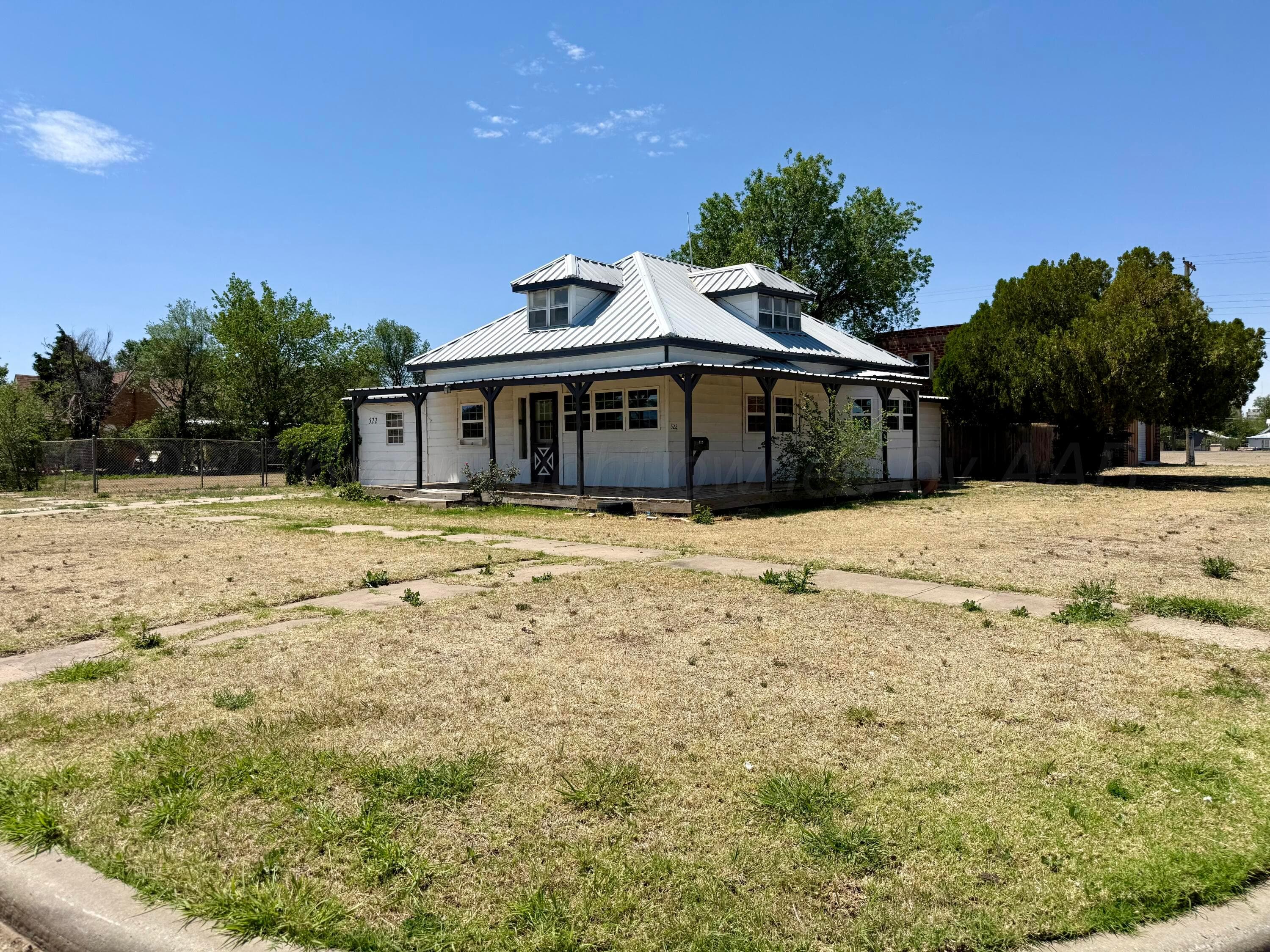522 E FRANCIS Avenue, Pampa, TX 79065-6616, photo 2