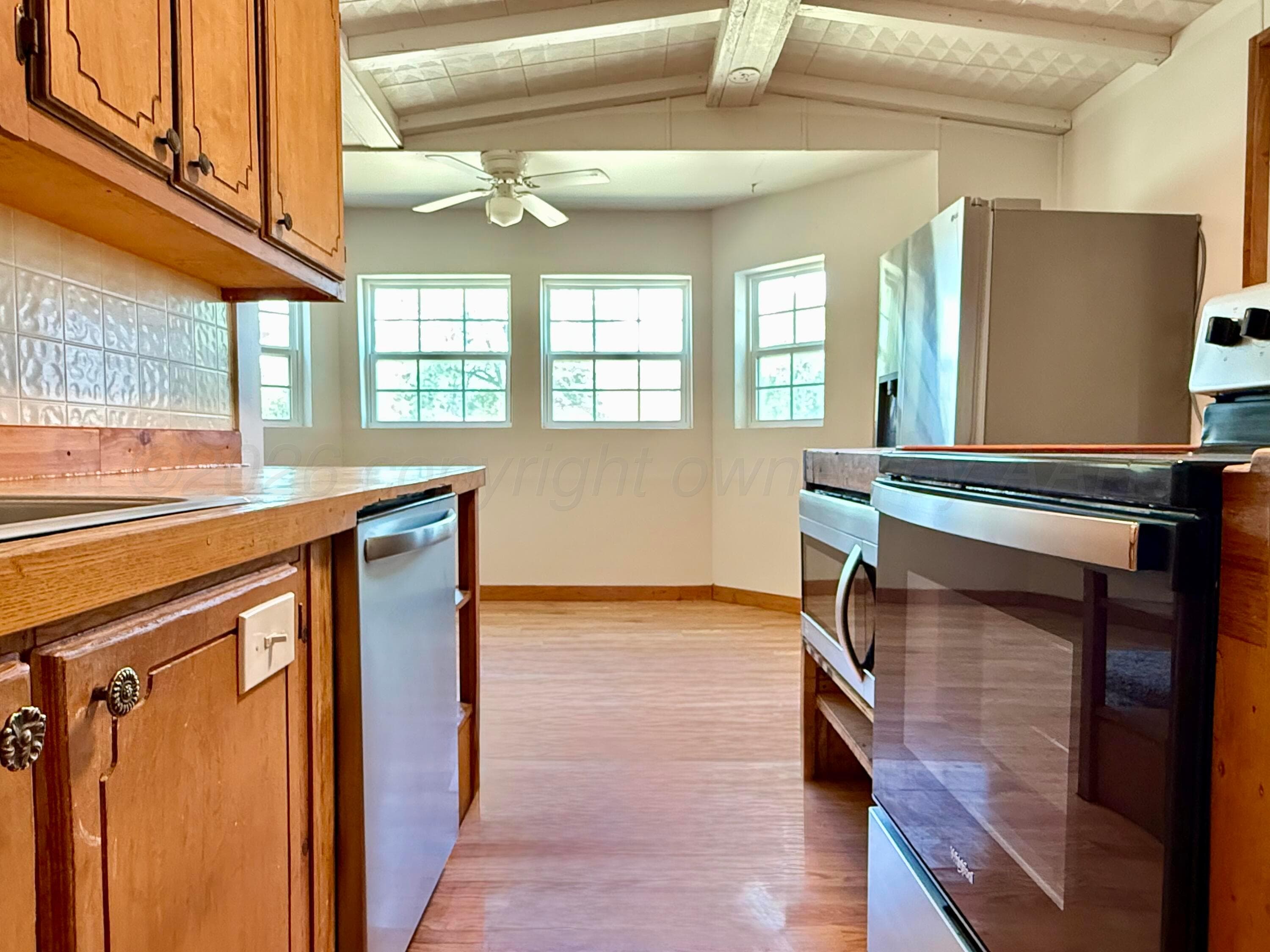 522 E FRANCIS Avenue, Pampa, TX 79065-6616, photo 12
